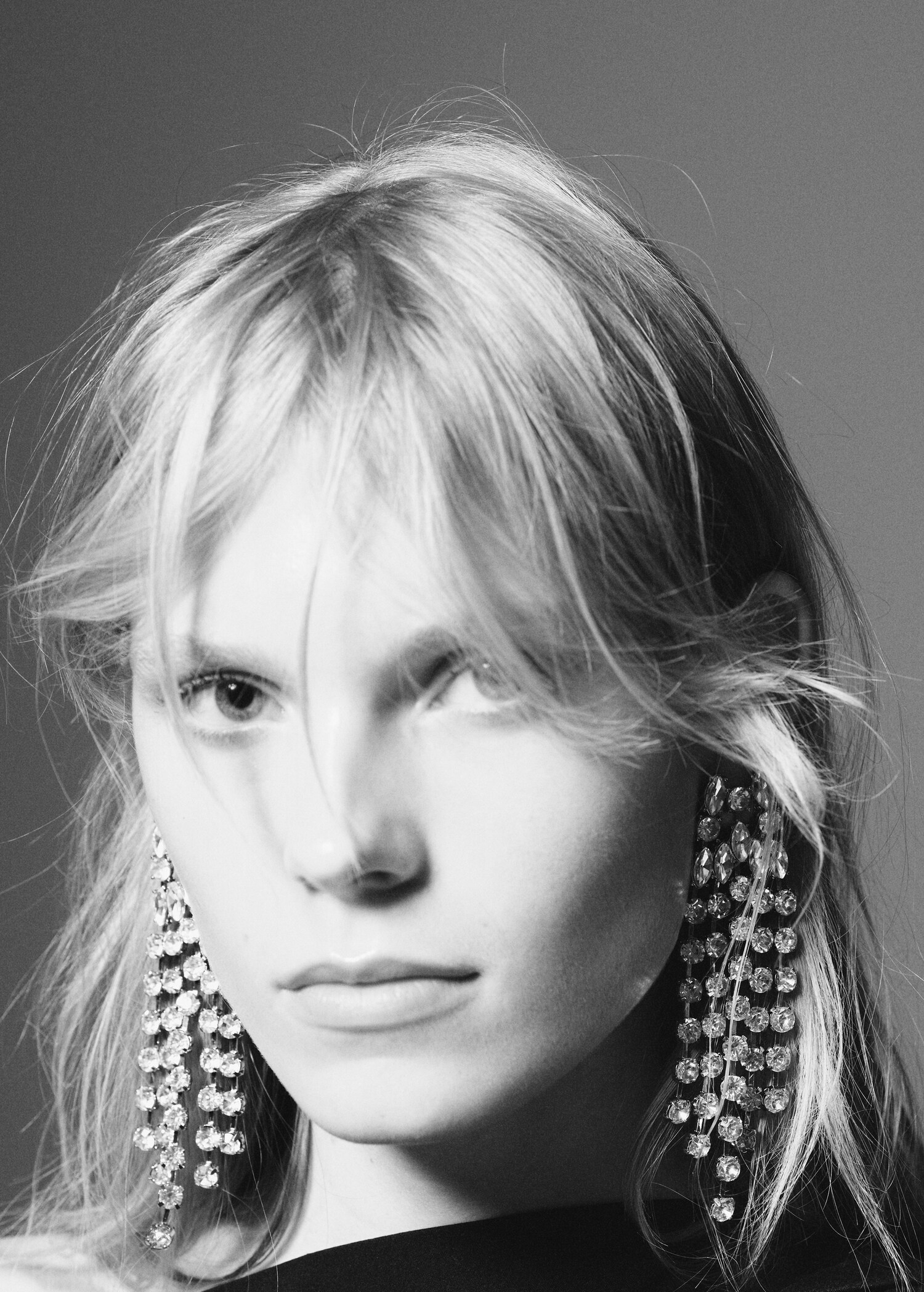 Facettierte Kaskaden-Ohrringe aus Kristallsteinen - Detail des Artikels 9