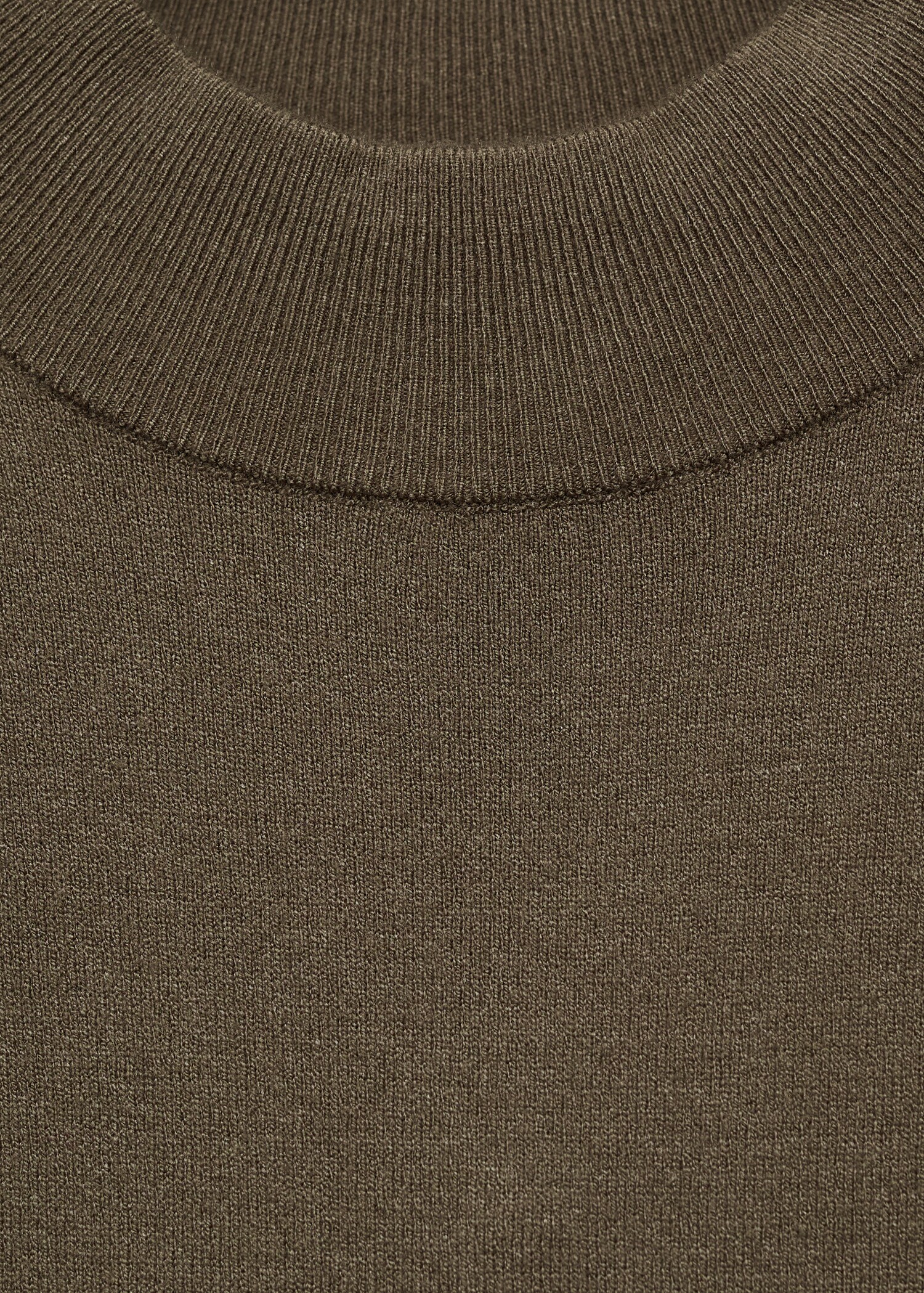 Side slit knit dress - Details of the article 8