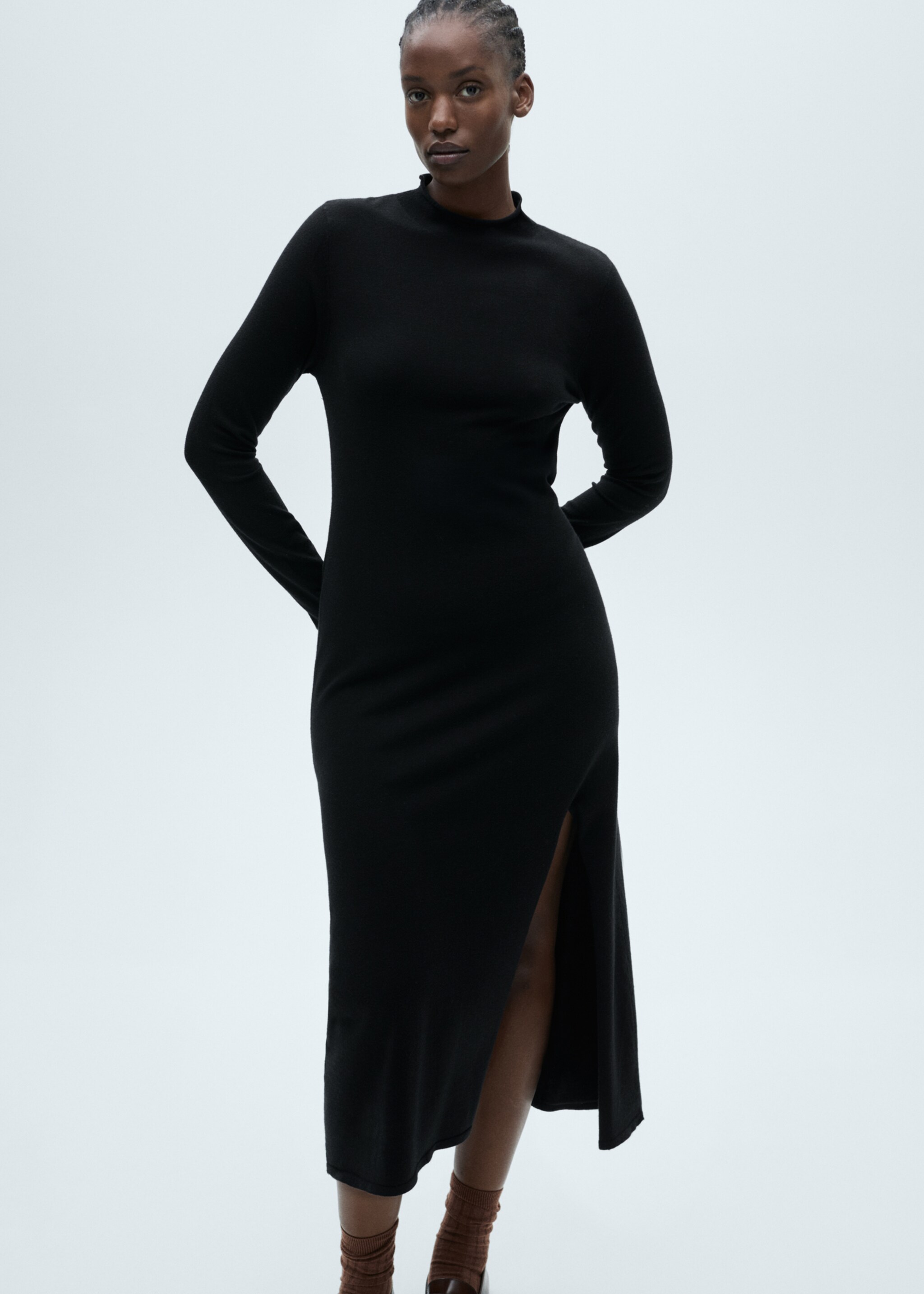 Side slit knit dress - Details of the article 5, Black. Ref: 87060425-00.