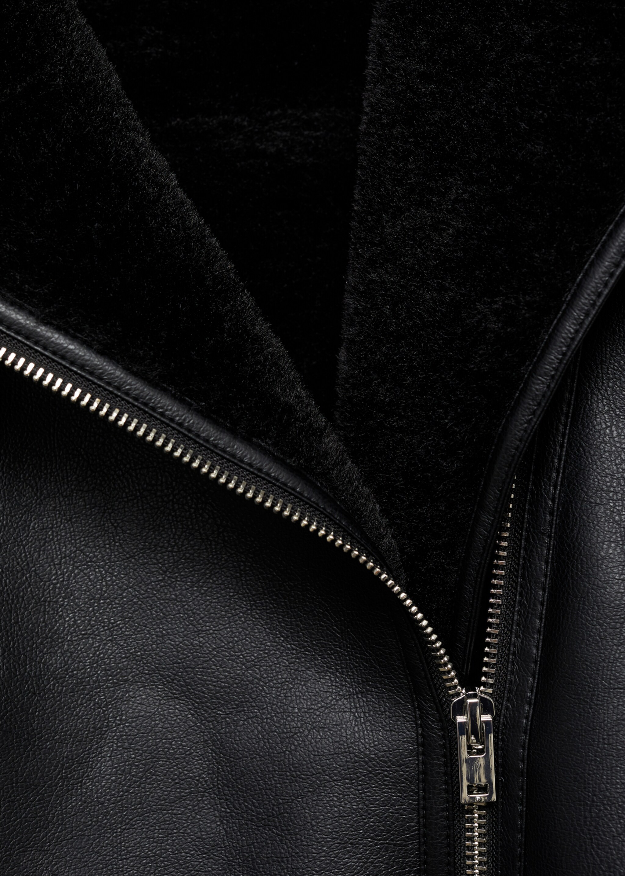 Jacket with shearling-effect lining - Details of the article 0, Black. Ref: 87060426-00.