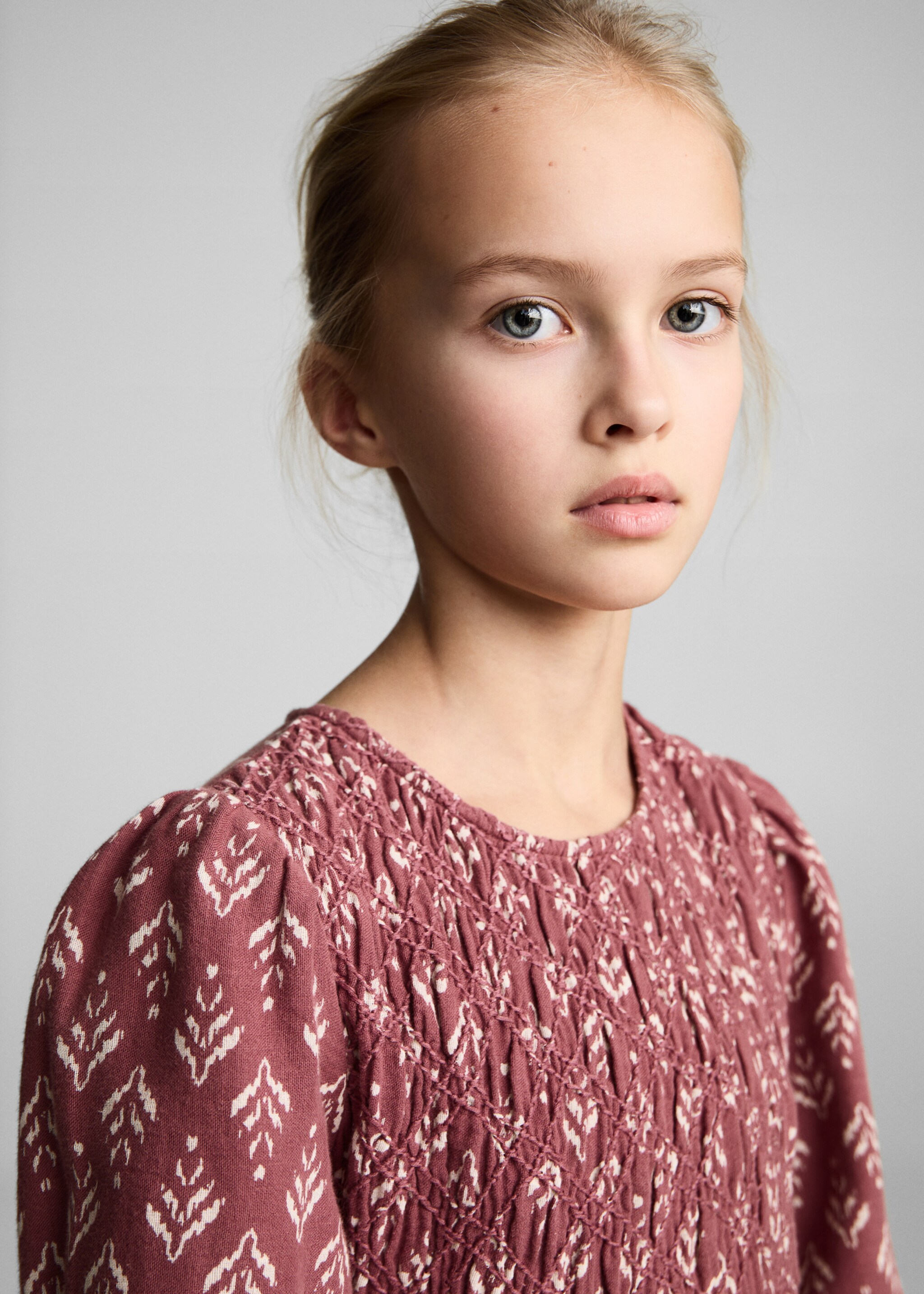 Ruffled printed dress - Details of the article 1, Maroon. Ref: 87060444-00.