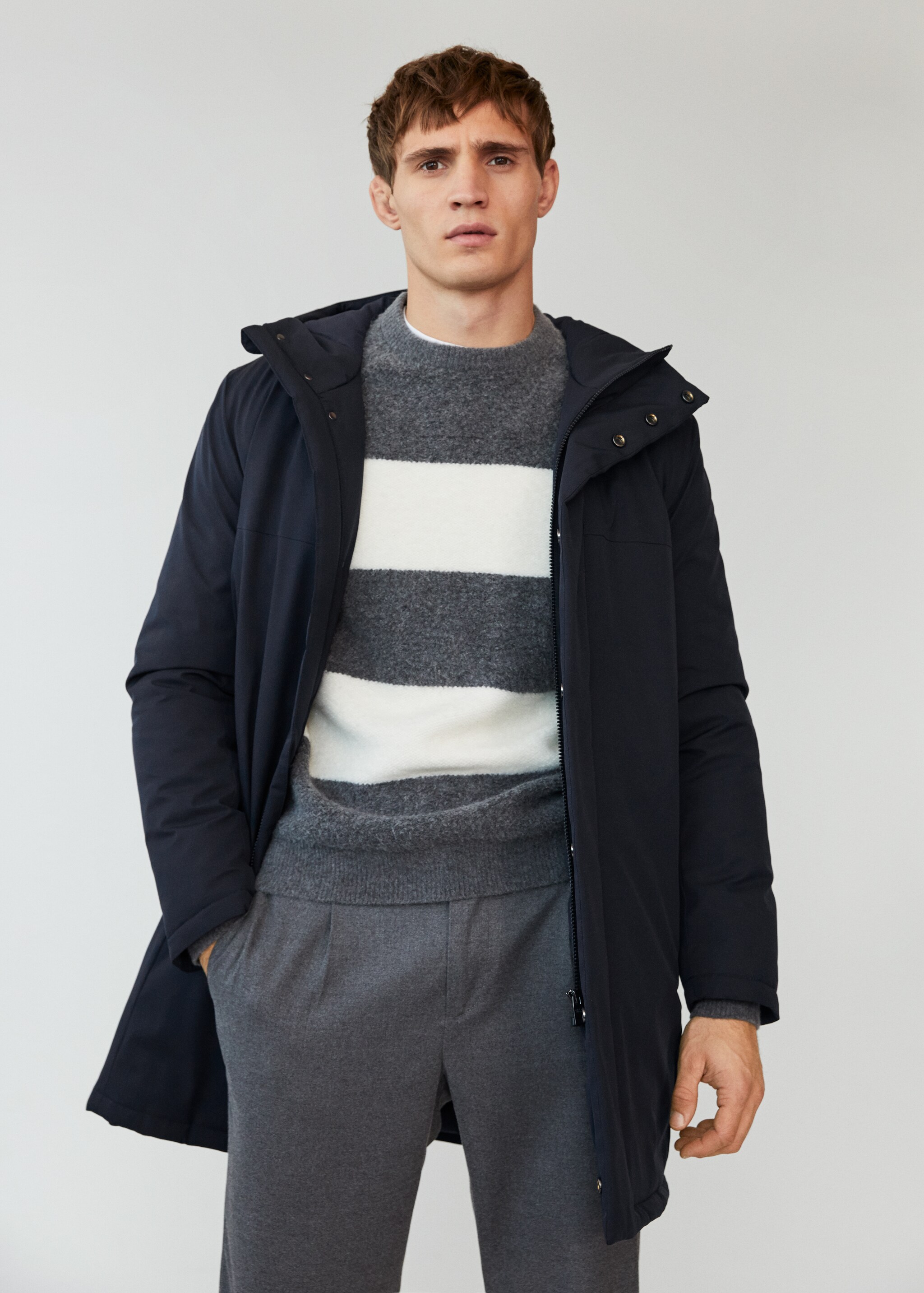 Parka acolchada impermeable capucha - Plano medio