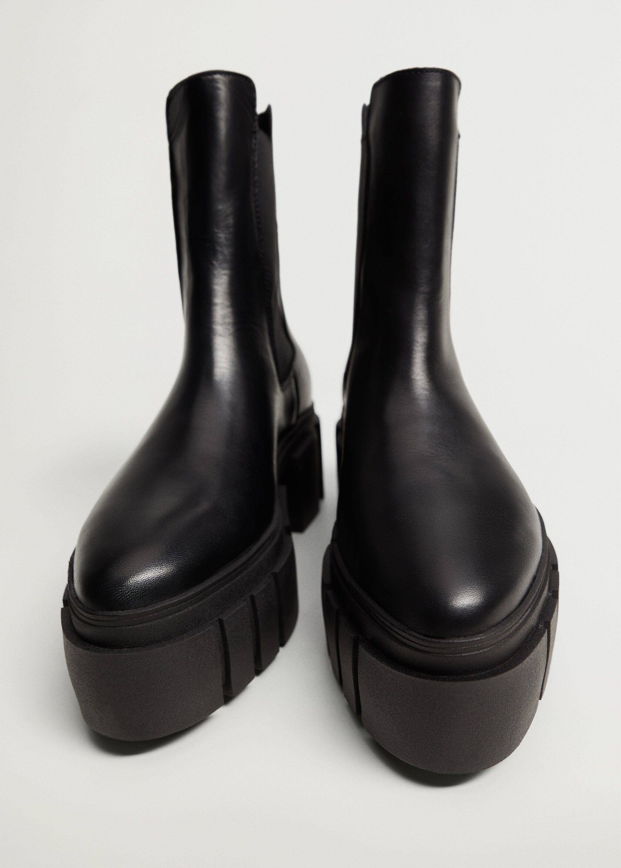 Leather track sole ankle boots - Medium plane
