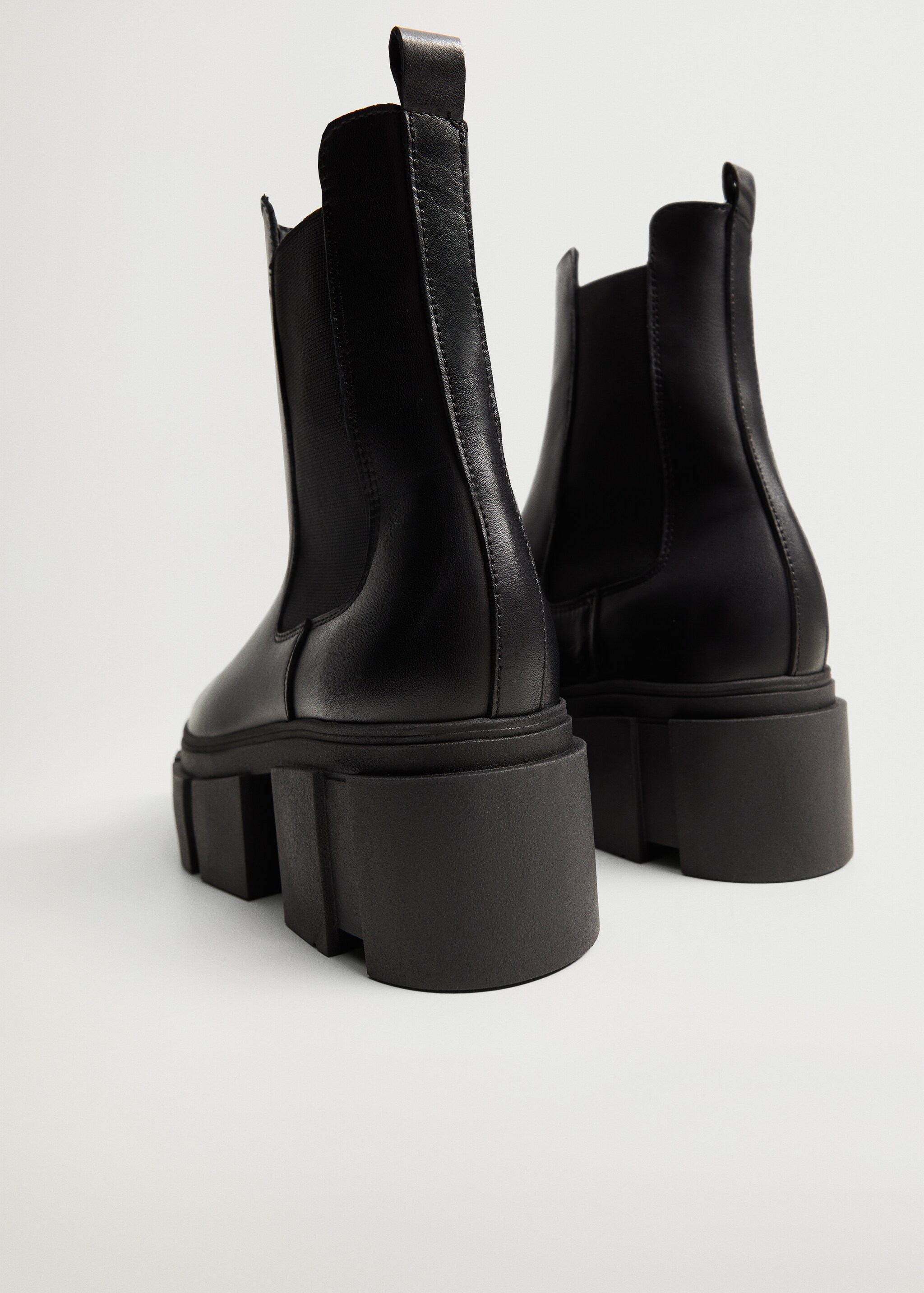 Leather track sole ankle boots - Details of the article 2