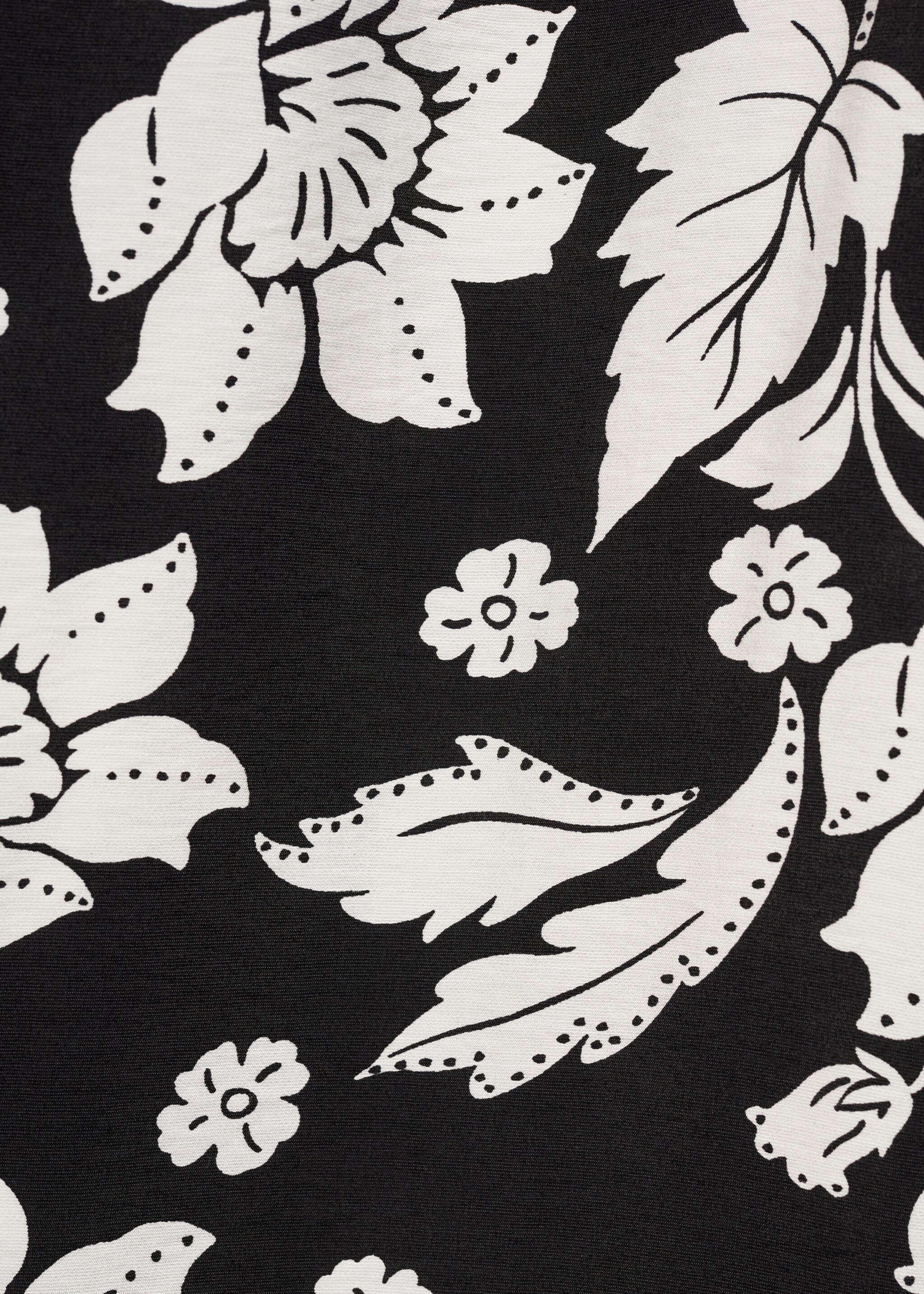 Floral print straight trousers - Details of the article 0, Black. Ref: 87060580-00.