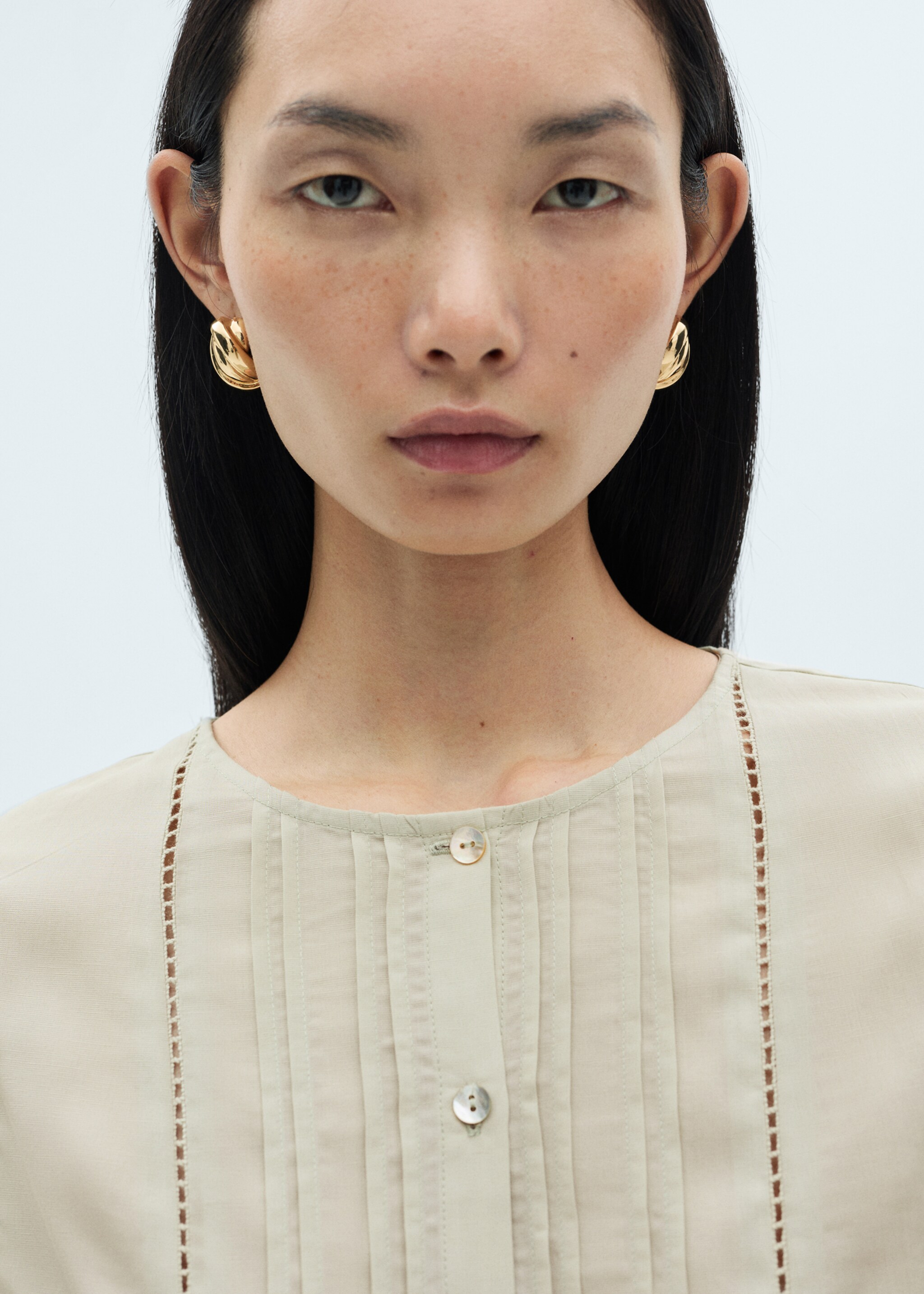 Lyocell blouse with openwork details - Details of the article 1, Aqua Green. Ref: 87060596-00.