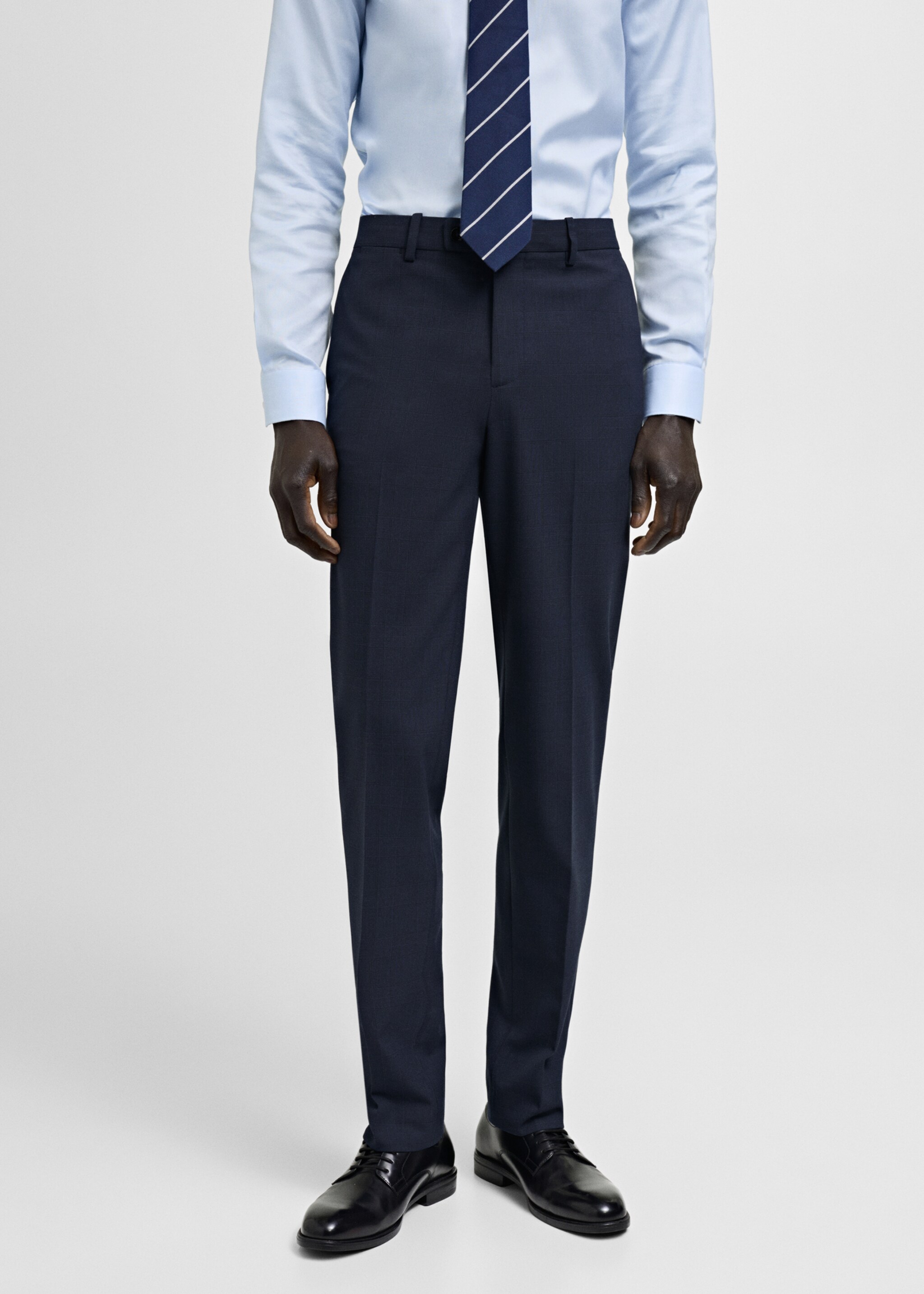 Pantalon costume Milán slim-fit - Plan moyen, Bleu marine foncé. Ref: 87060602-00.
