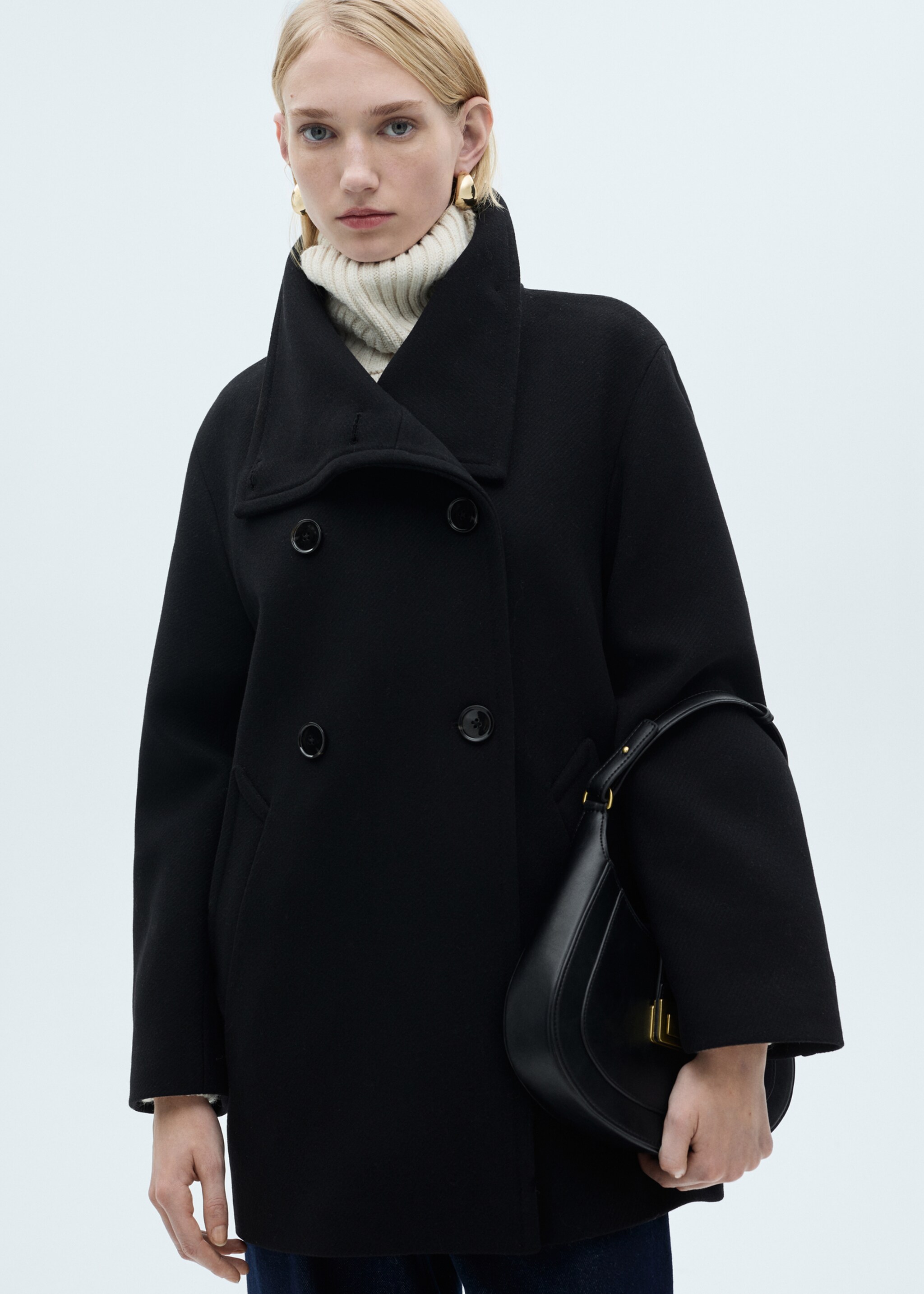 Manteau midi en laine col enveloppant - Plan moyen, Noir. Ref: 87060640-00.