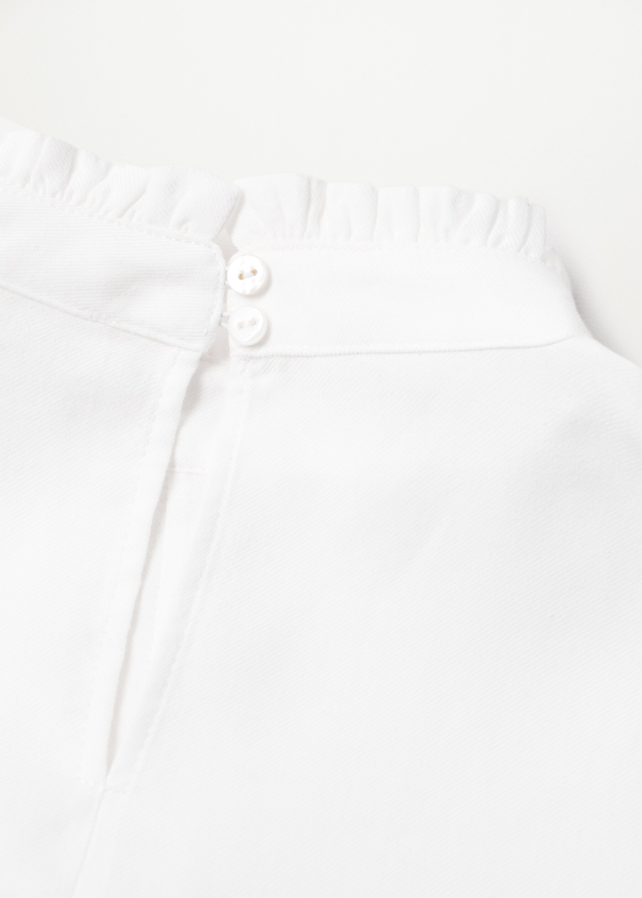 Ruffled neck blouse - Details of the article 8