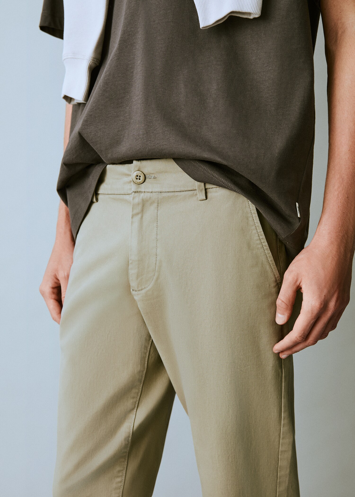 Pantalón chino straight fit - Detalle del artículo 1