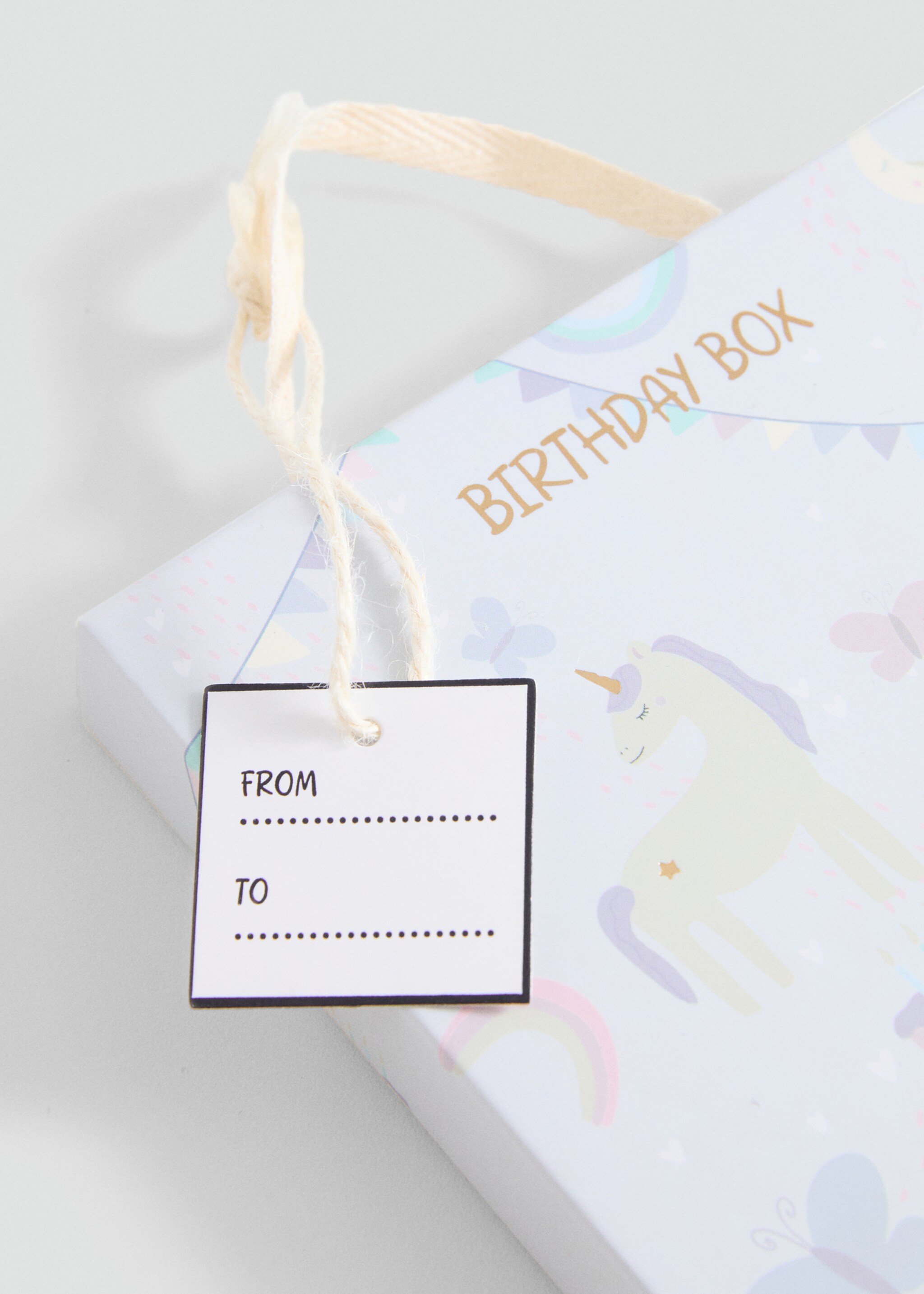 Birthday gift box - Details of the article 1, Pink. Ref: 87062532-00.