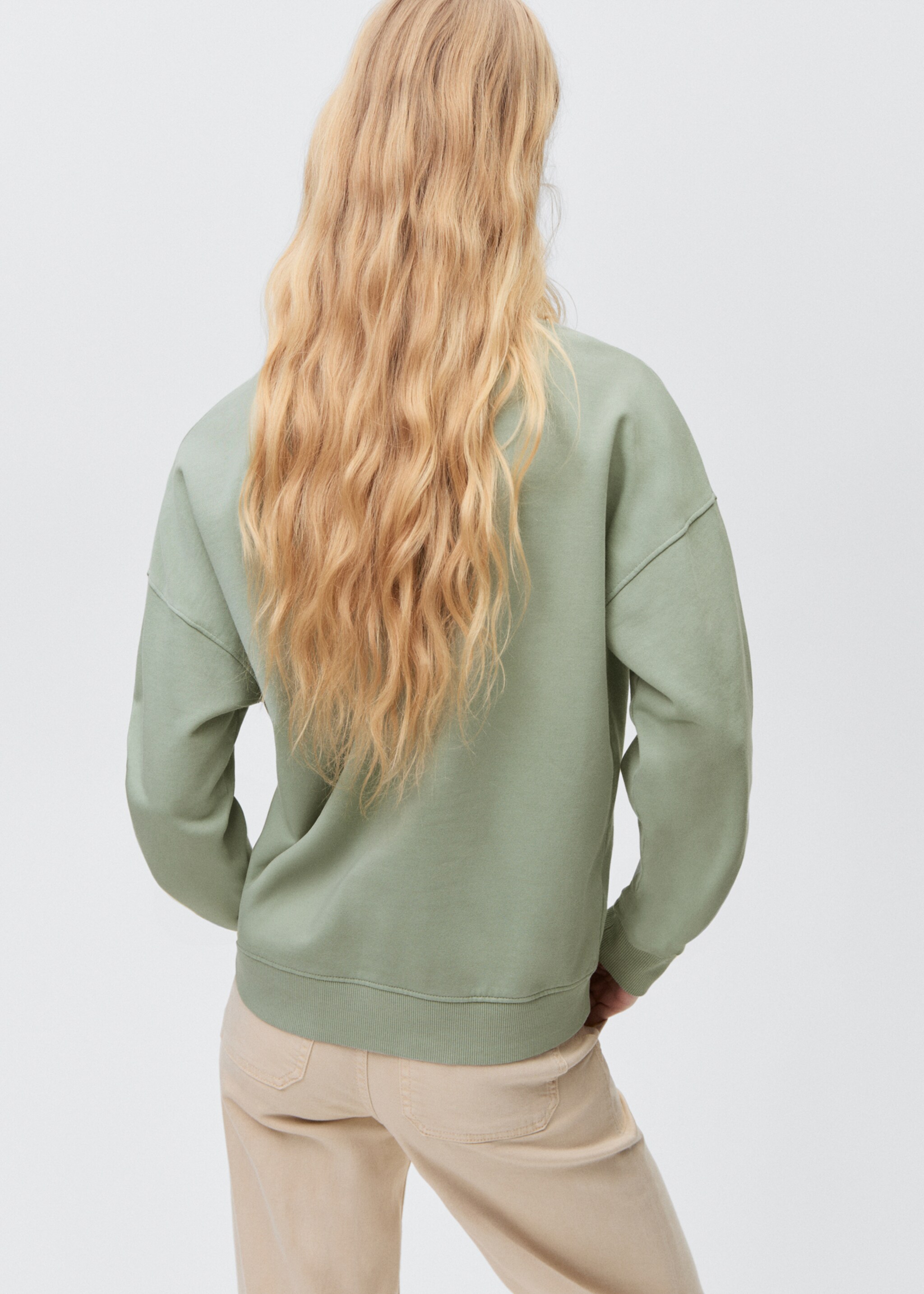 Dessuadora missatge estampat - Revers de l'article, Verd pastel. Ref: 87062538-00.