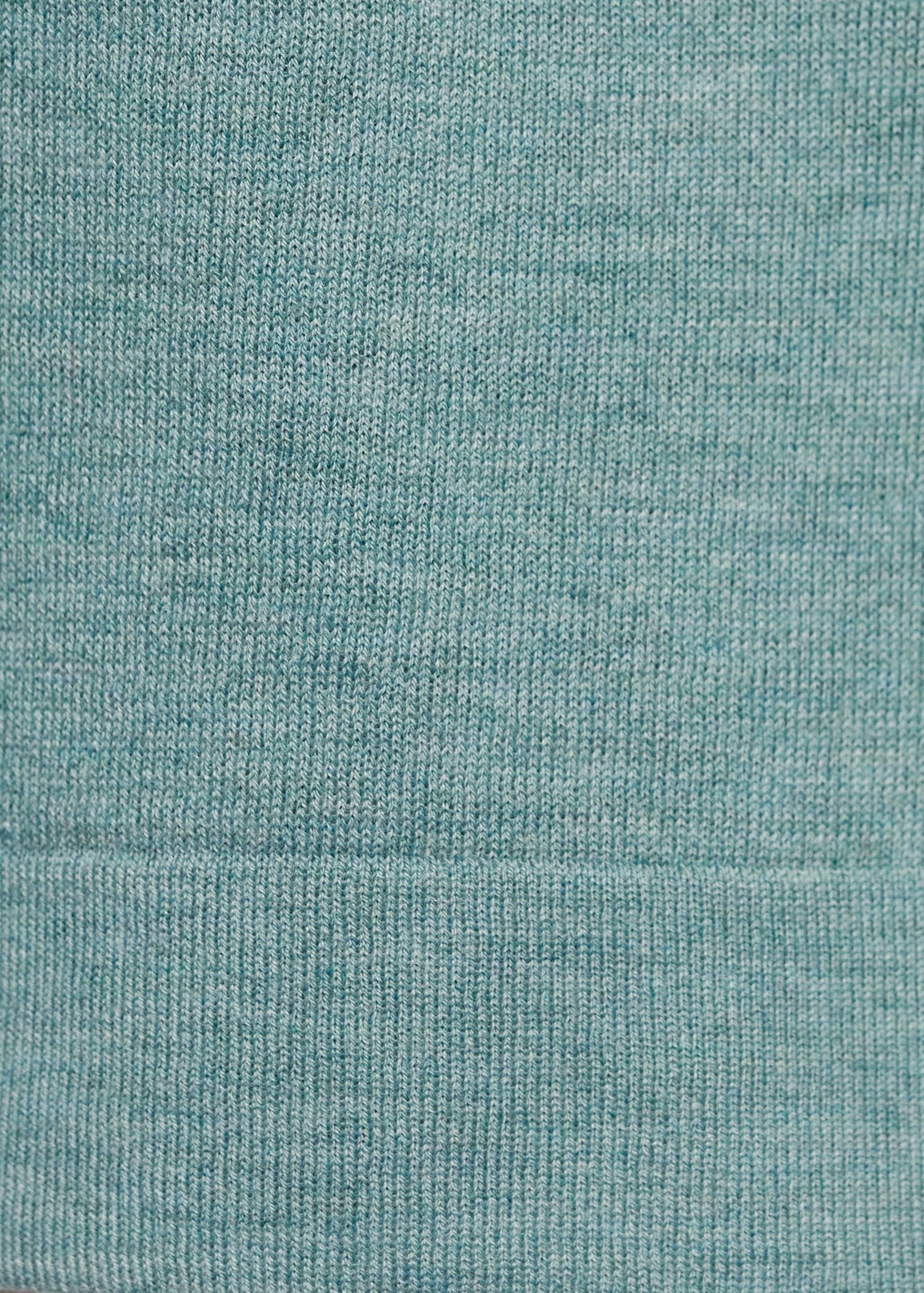 Pletený svetr s kulatým výstřihem - Detail zboží 0