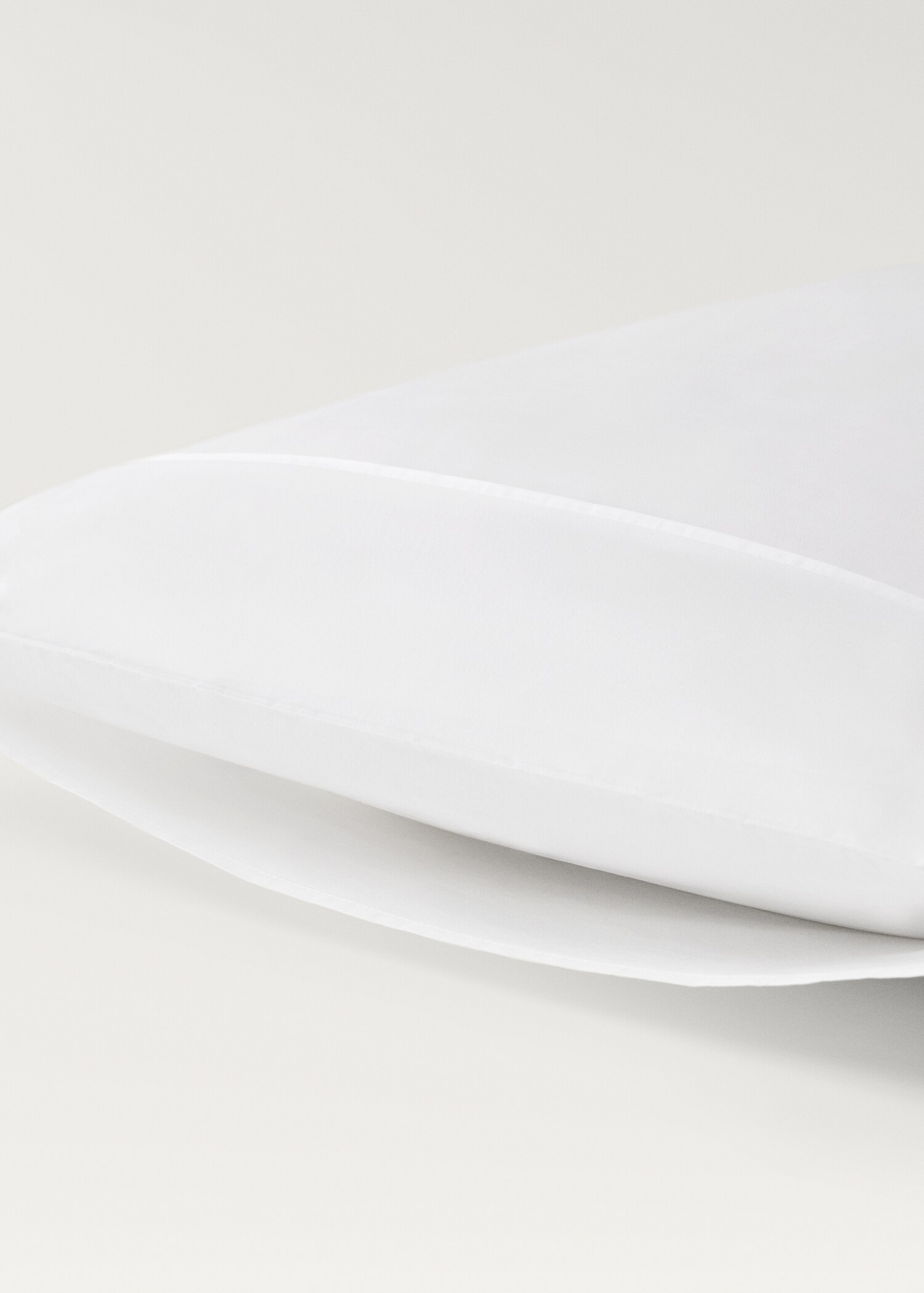 Two 300-thread count cotton percale pillowcases 50x75 cm - Details of the article 2