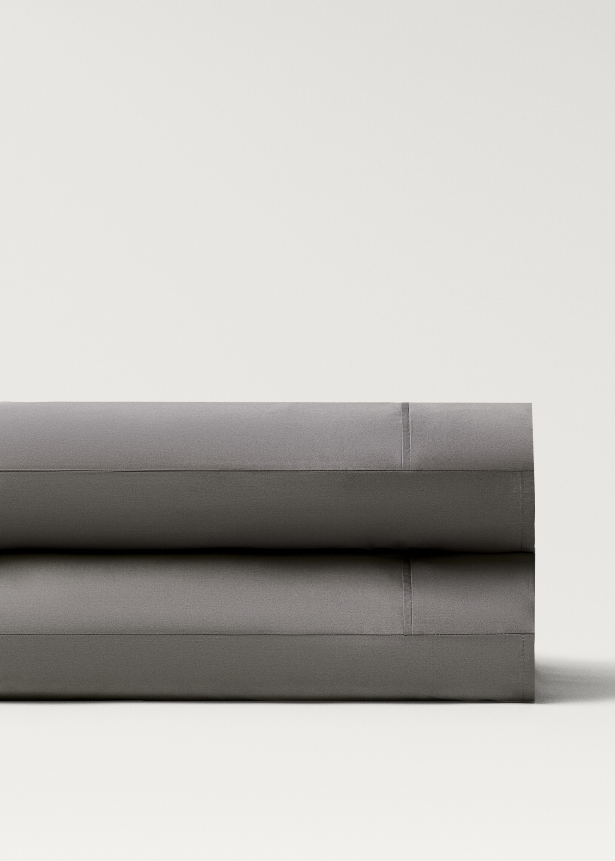 Two 300-thread count cotton percale pillowcases 50x75 cm - Details of the article 3, Medium Grey. Ref: 87062899-00.
