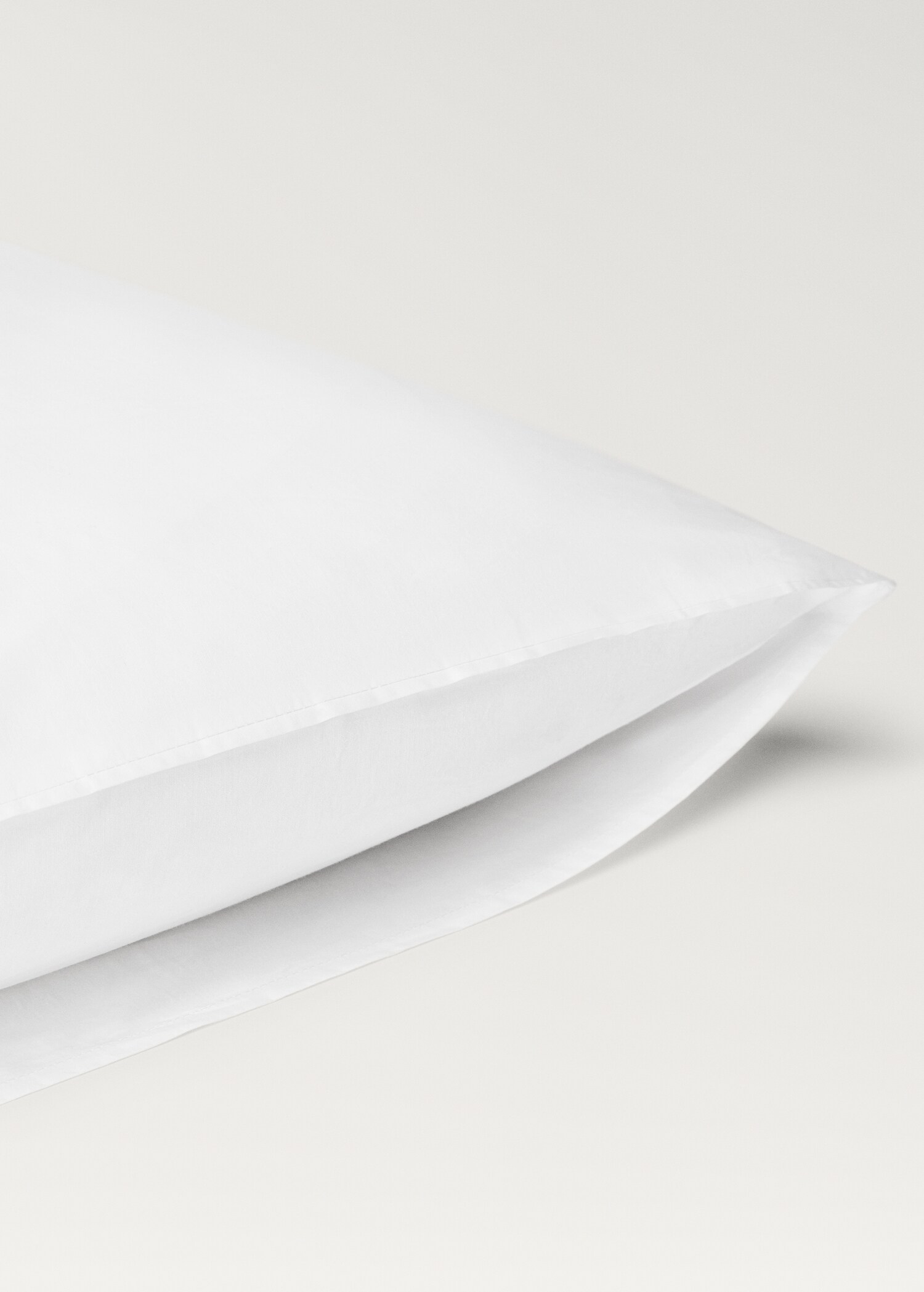 Two 300-thread count cotton percale pillowcases 60x60 cm - Details of the article 2