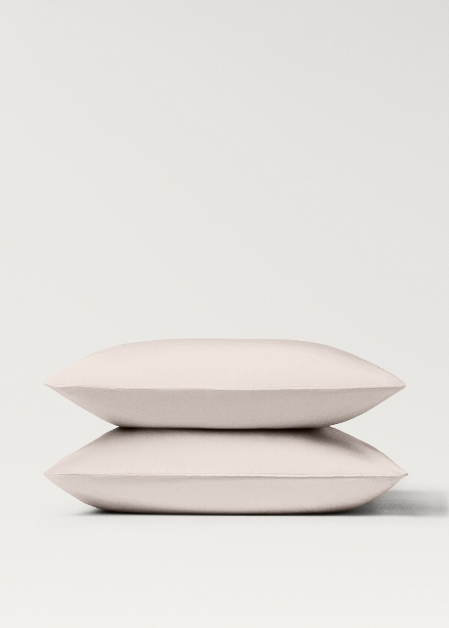 Two 300-thread count cotton percale pillowcases 60x60 cm - Details of the article 1