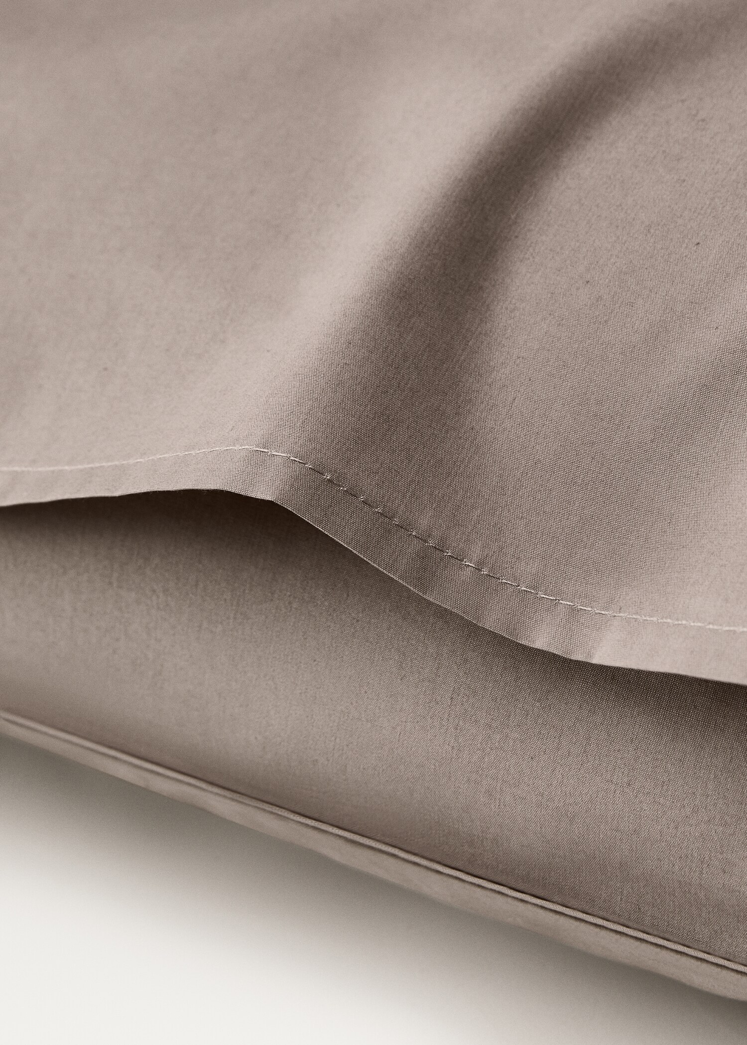 Two 300-thread count cotton percale pillowcases 60x60 cm - Details of the article 3