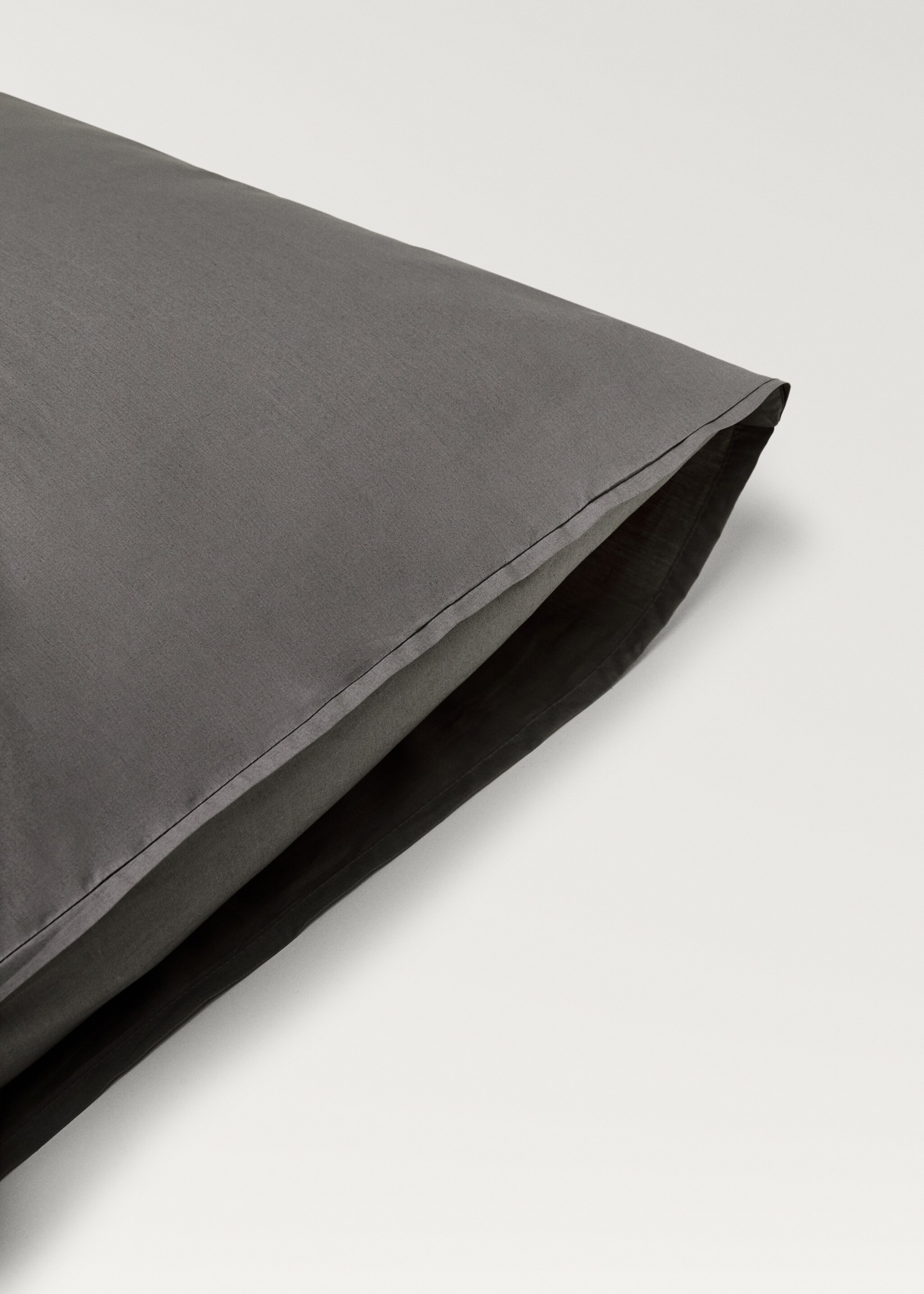 Two 300-thread count cotton percale pillowcases 60x60 cm - Details of the article 2, Medium Grey. Ref: 87062900-00.