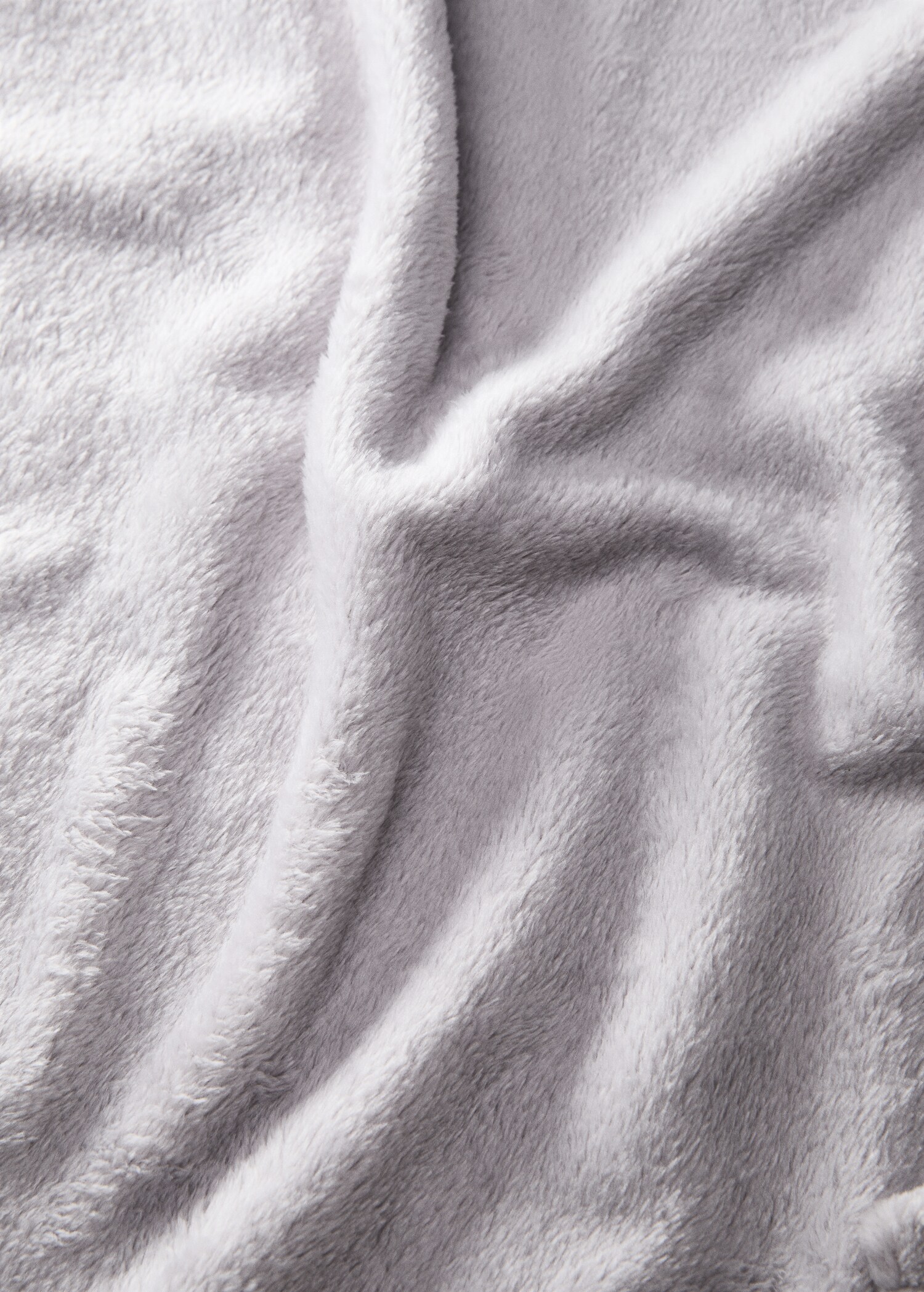 Medium soft-touch fleece blanket - Details of the article 2