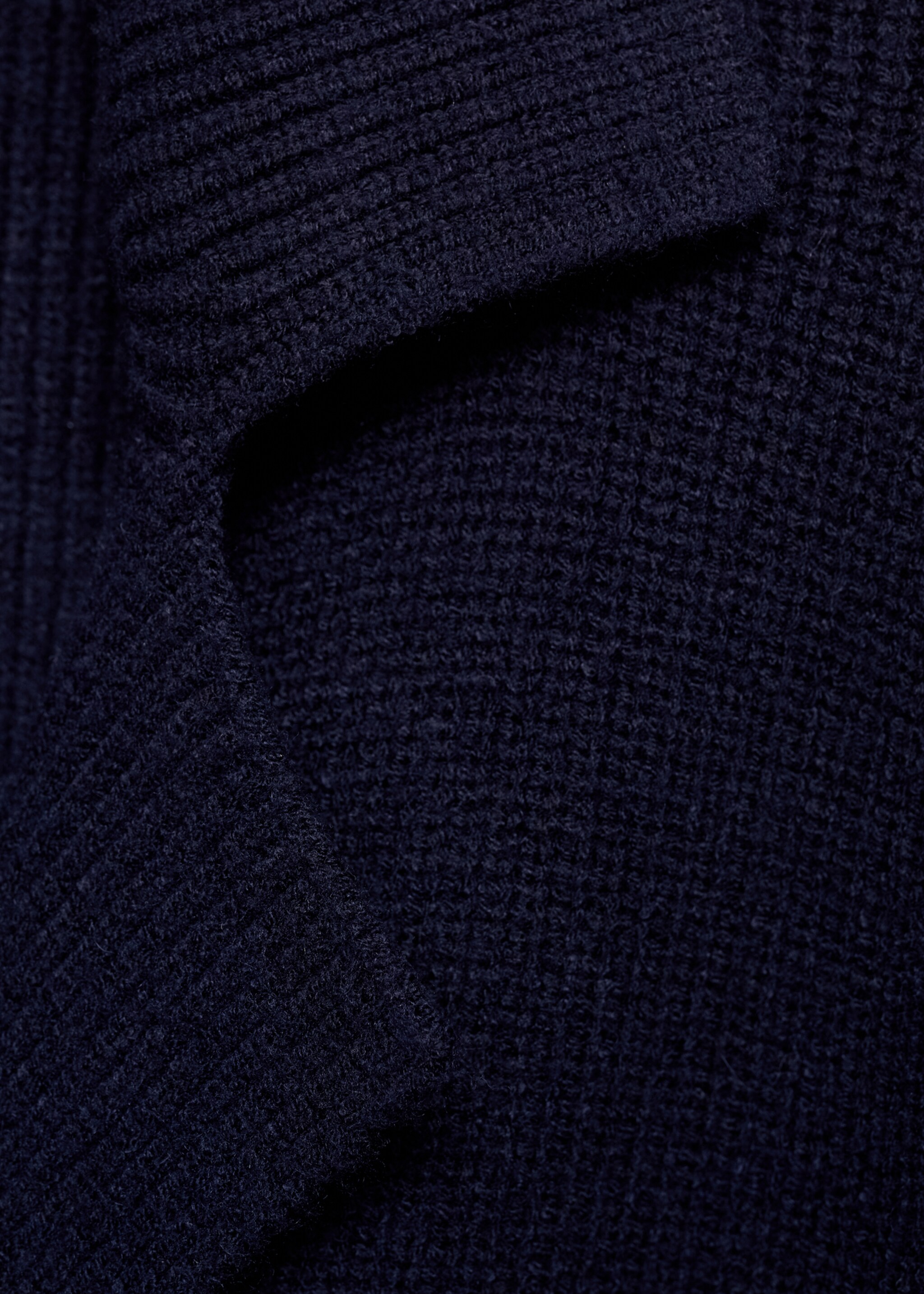 Double-breasted knitted jacket - Details of the article 0, Dark Navy. Ref: 87063271-00.