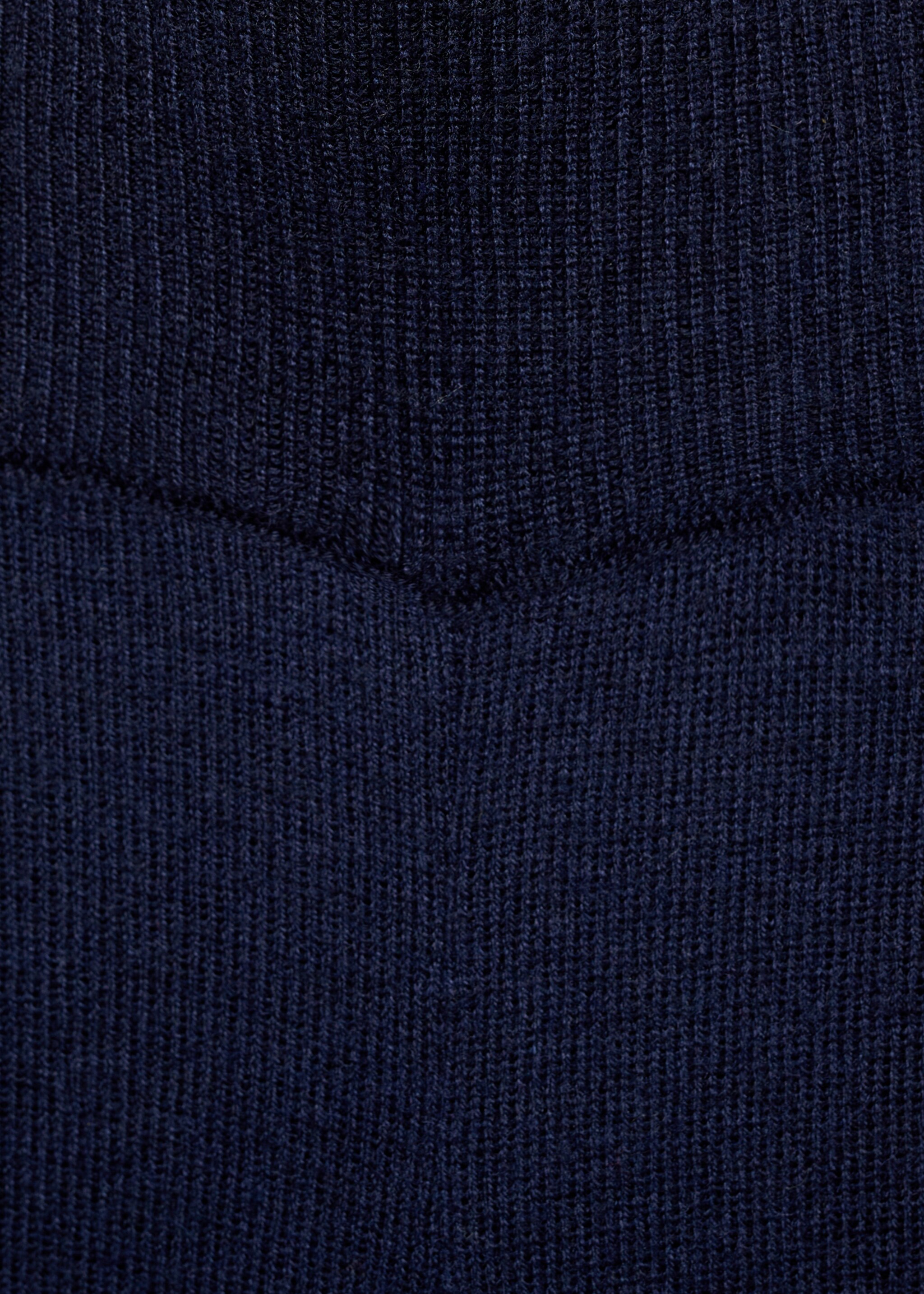 Straight knitted trousers - Details of the article 8, Dark Navy. Ref: 87063273-00.
