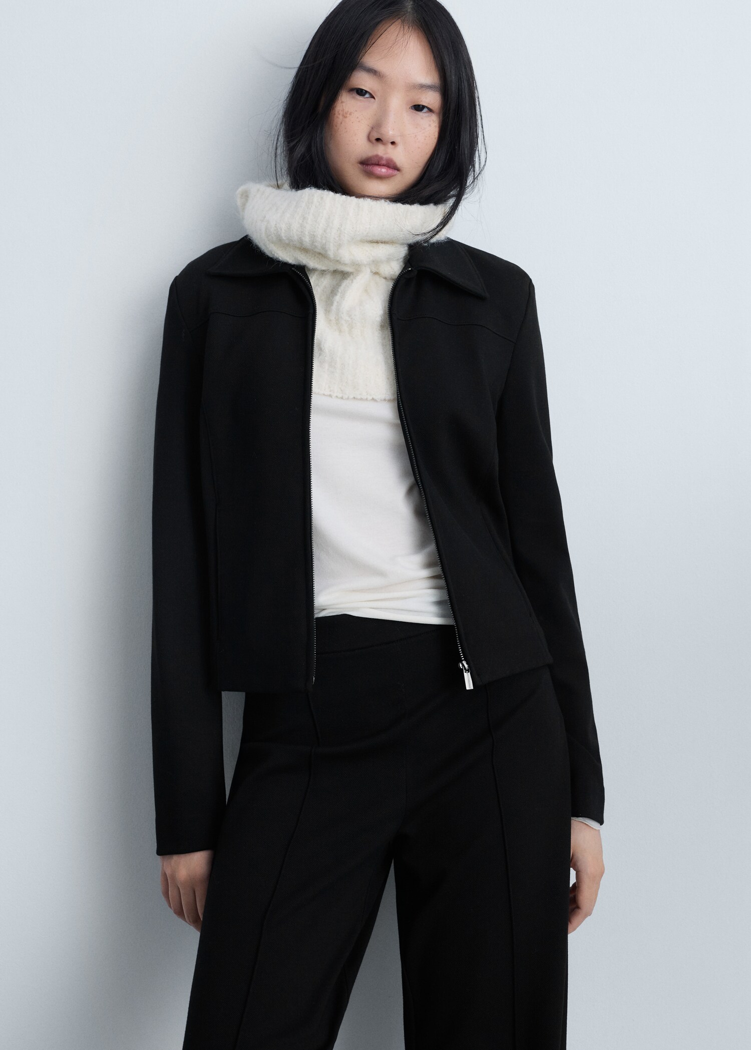 Wide leg trousers with slits - Details of the article 1