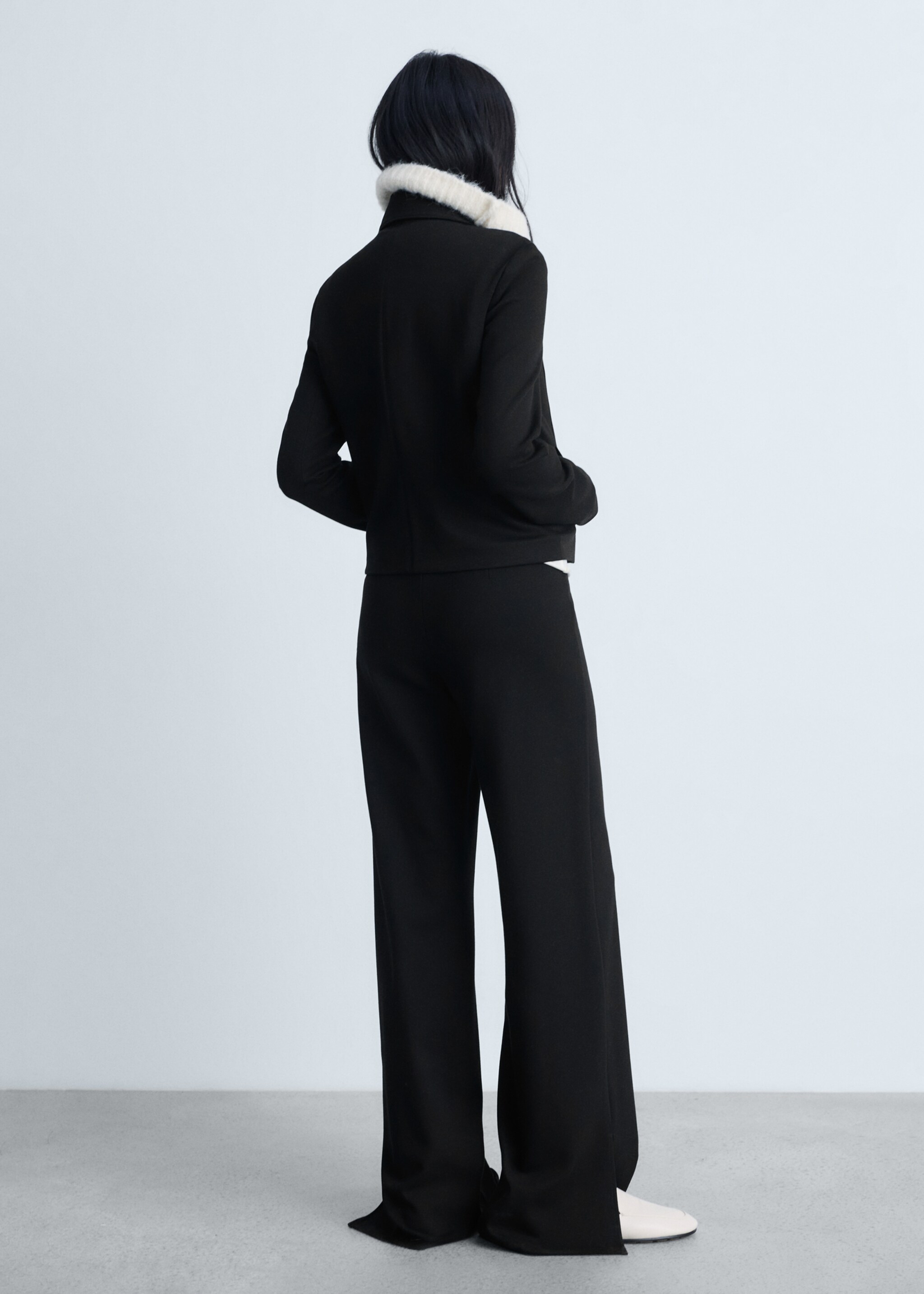 Wide leg trousers with slits - Reverse of the article, Black. Ref: 87063277-00.
