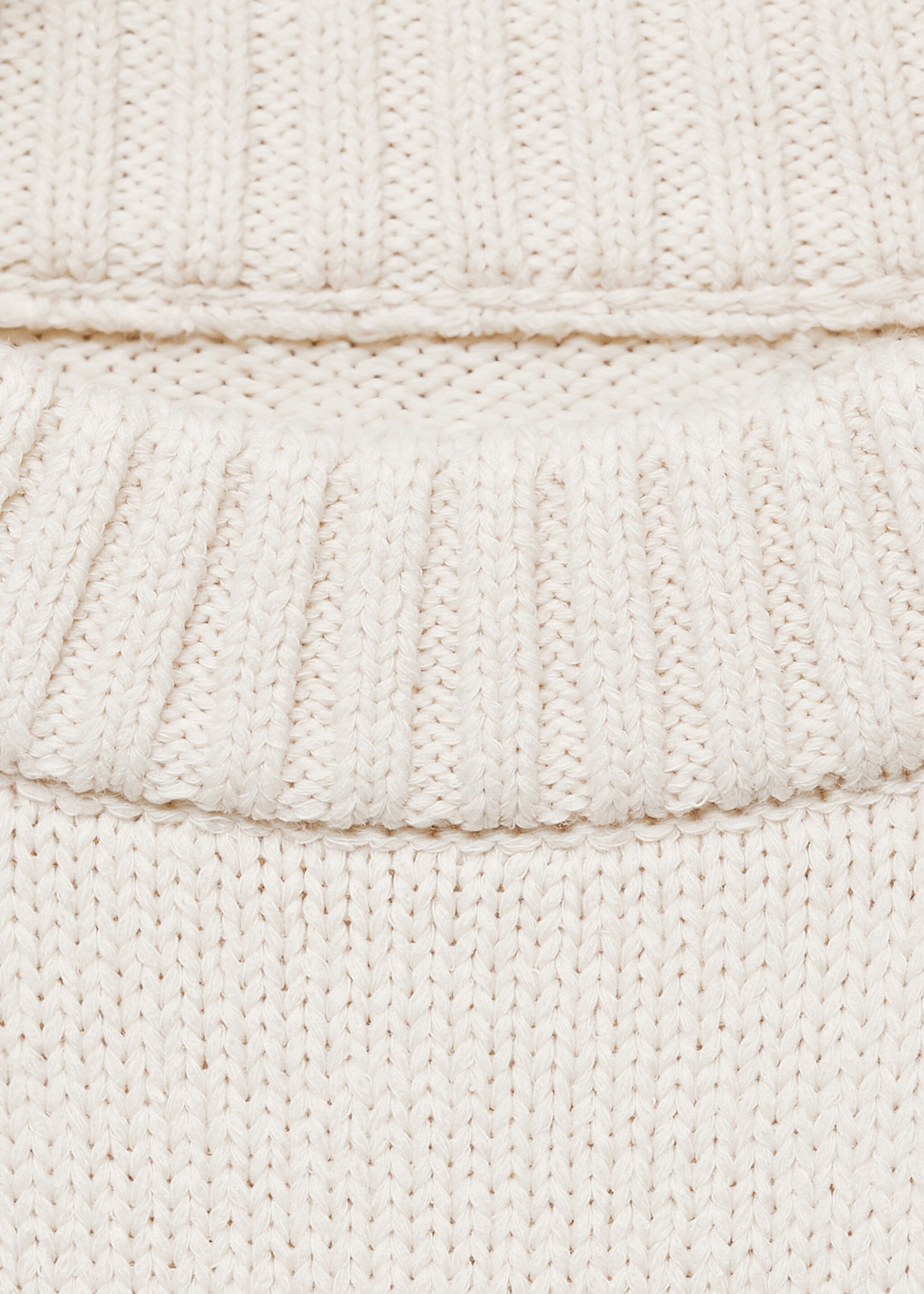 Knitted cotton sweater - Details of the article 8, Ivory White. Ref: 87063287-00.