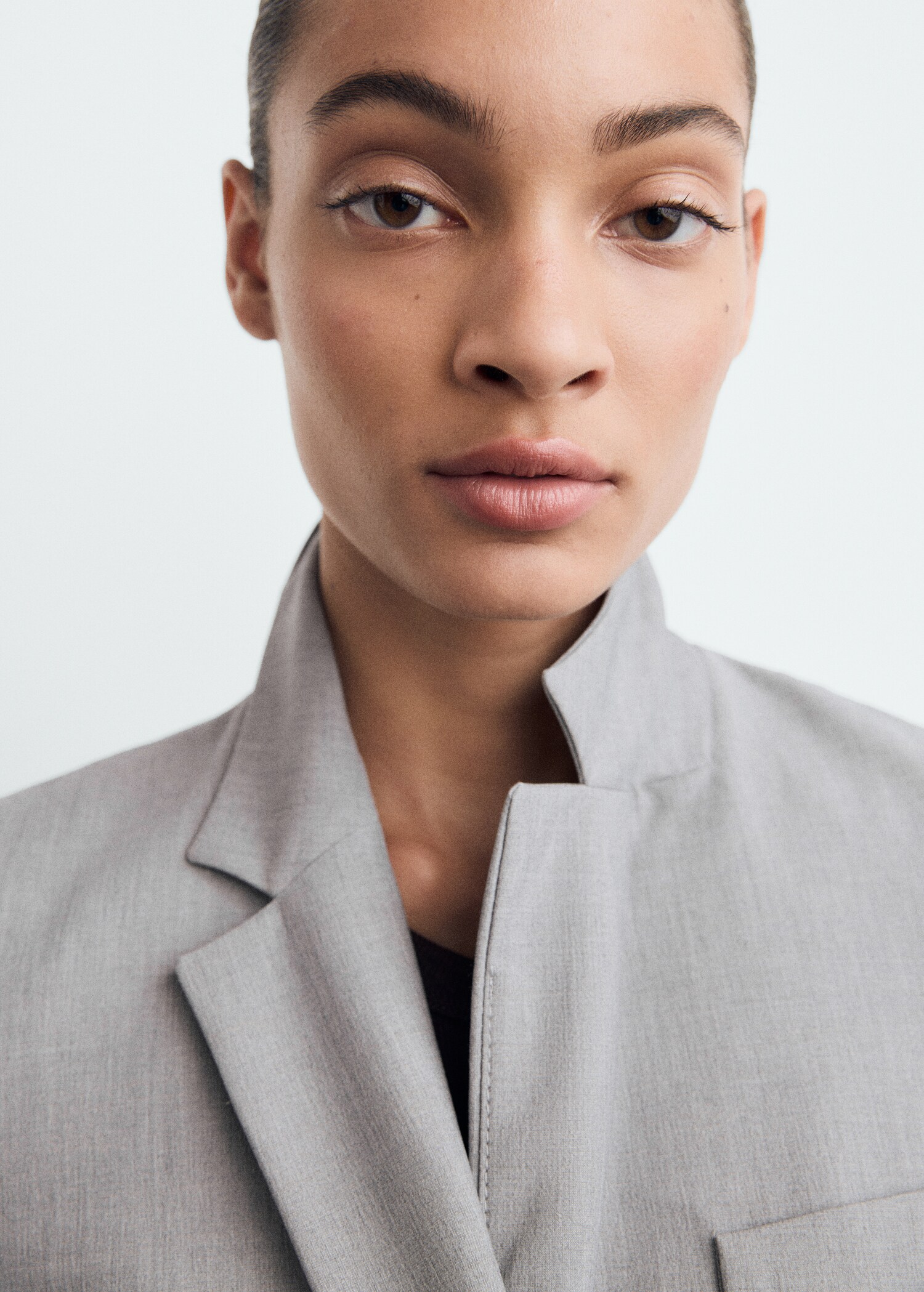 Fitted suit blazer - Details of the article 1