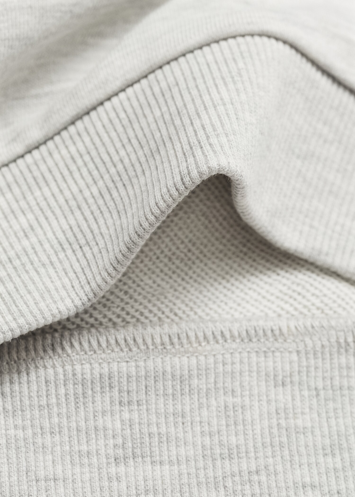 Printed embossed sweatshirt - Details of the article 0