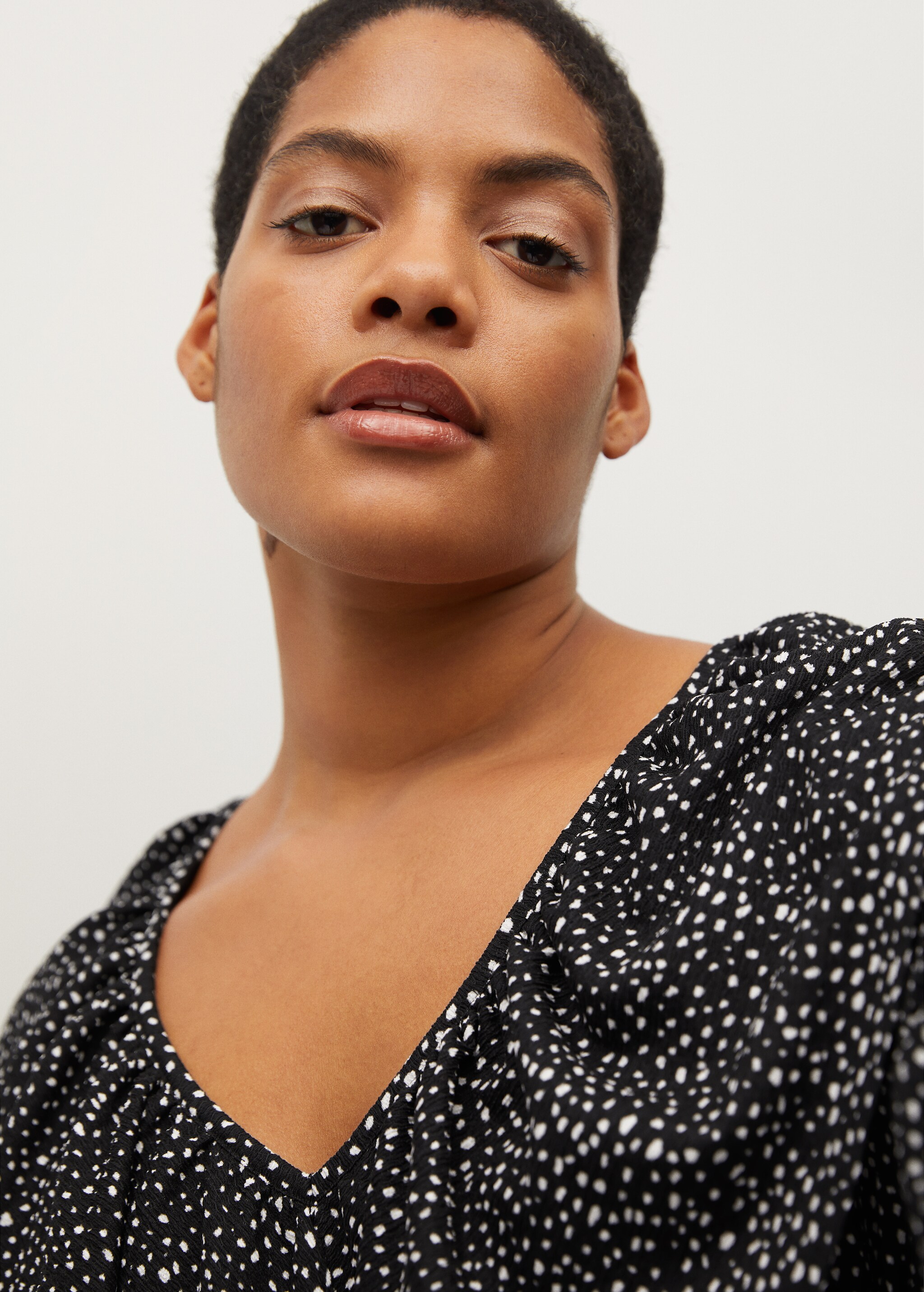 Ruffled printed T-shirt - Details of the article 1