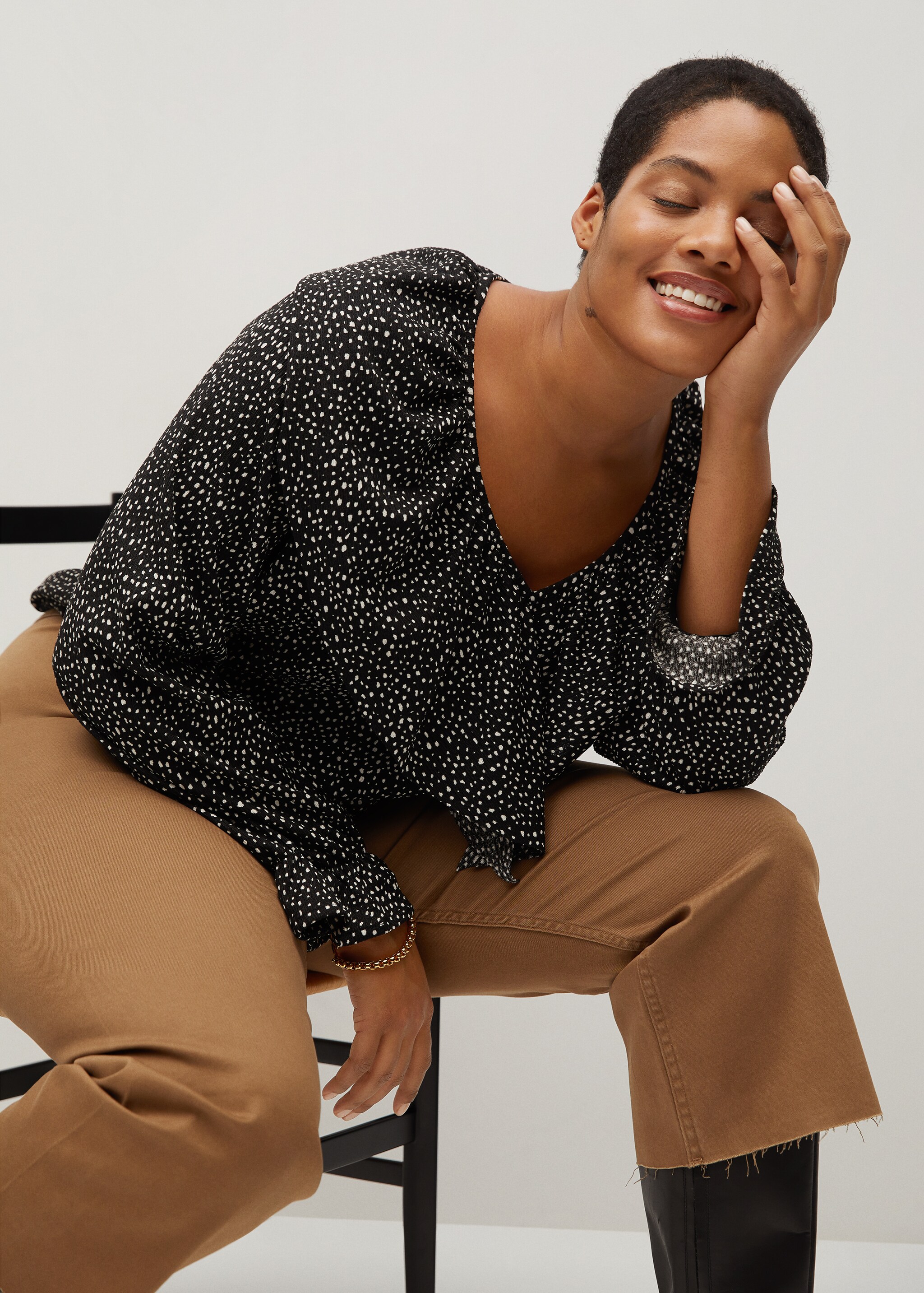 Ruffled printed T-shirt - Details of the article 2