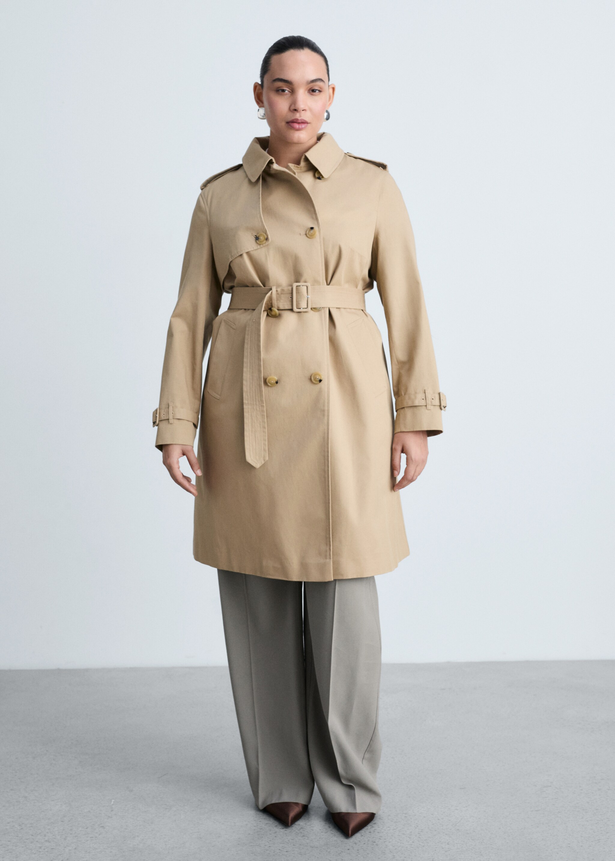 Classic trench coat with belt - Details of the article 3, Beige. Ref: 87064062-00.