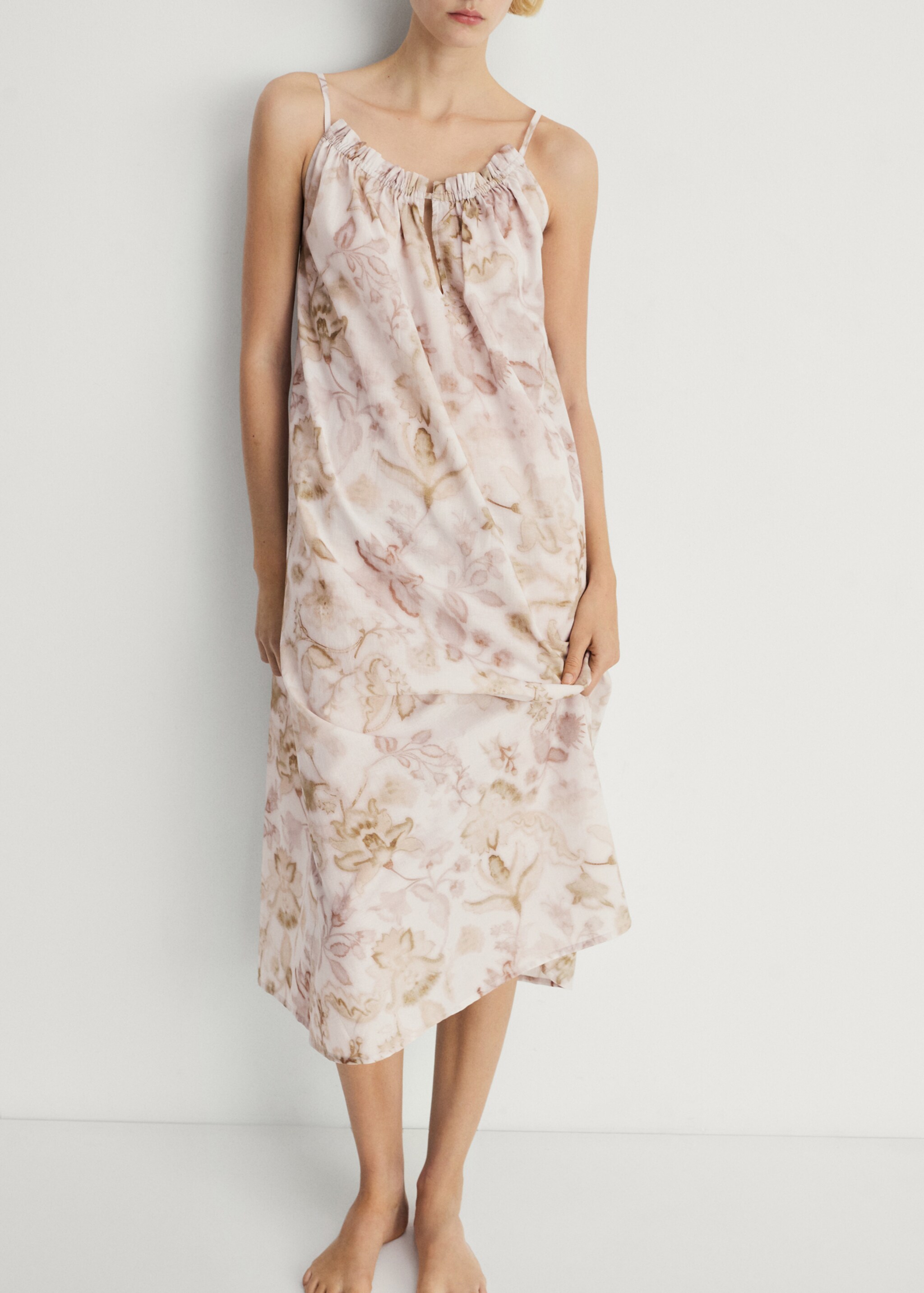 Floral print cotton nightdress - Medium plane, Light/Pastel Grey. Ref: 87064068-00.