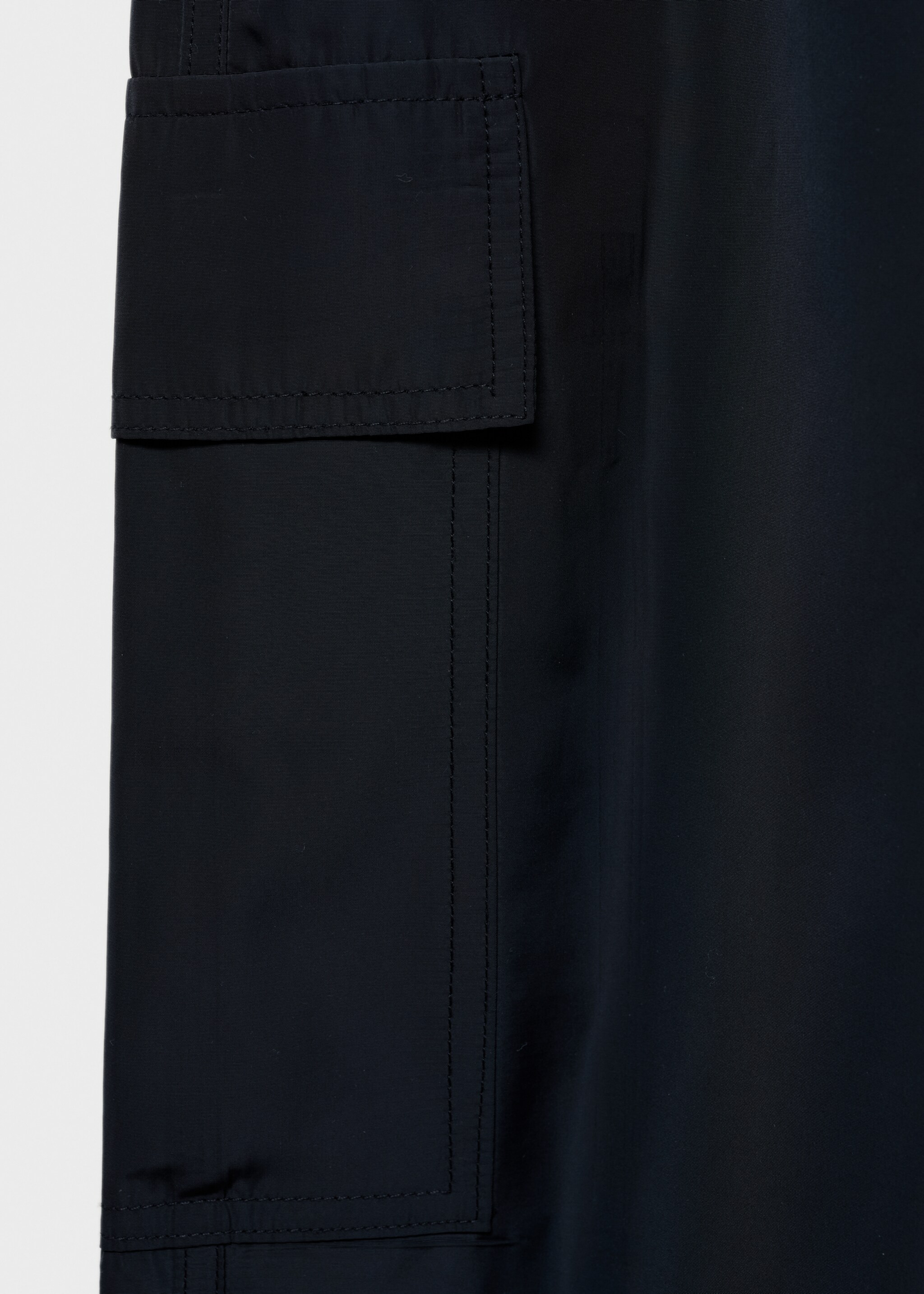 Cargo trousers with adjustable hem - Details of the article 8, Dark Navy. Ref: 87064069-00.