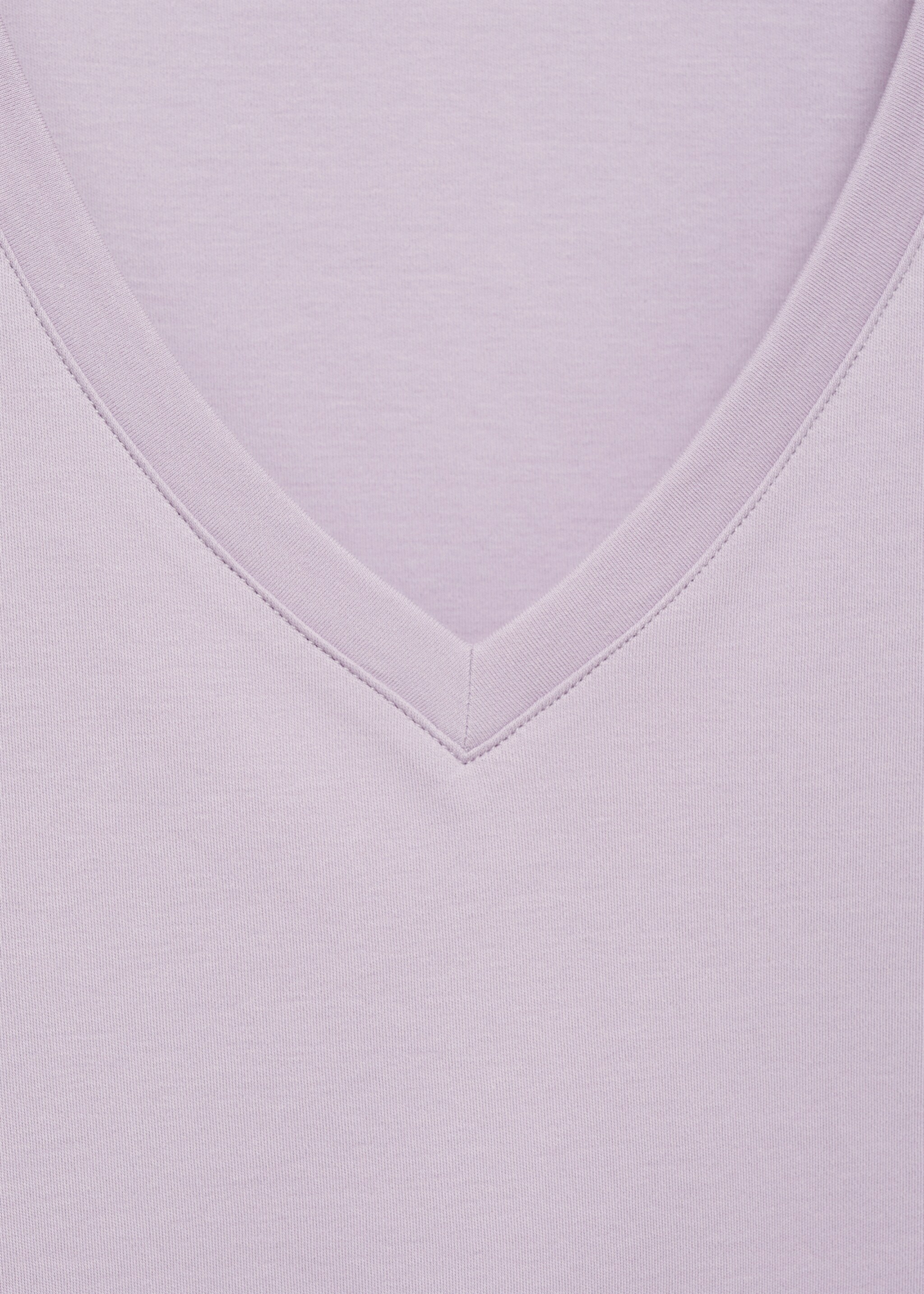 Plain V-neck cotton pyjama t-shirt - Details of the article 8, Lavender. Ref: 87064073-00.
