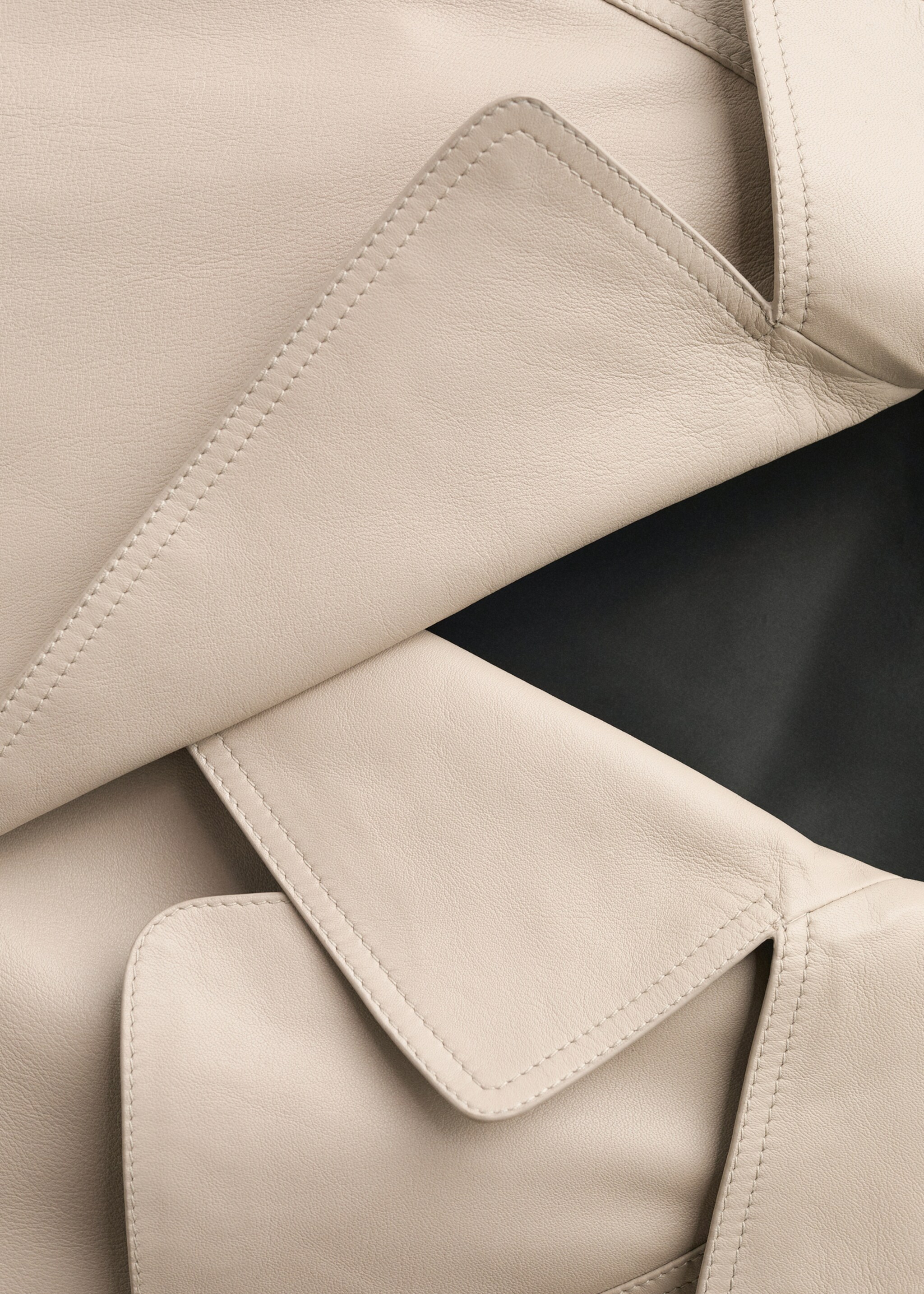 Cropped leather trench coat - Details of the article 0, Ice Grey. Ref: 87064075-00.
