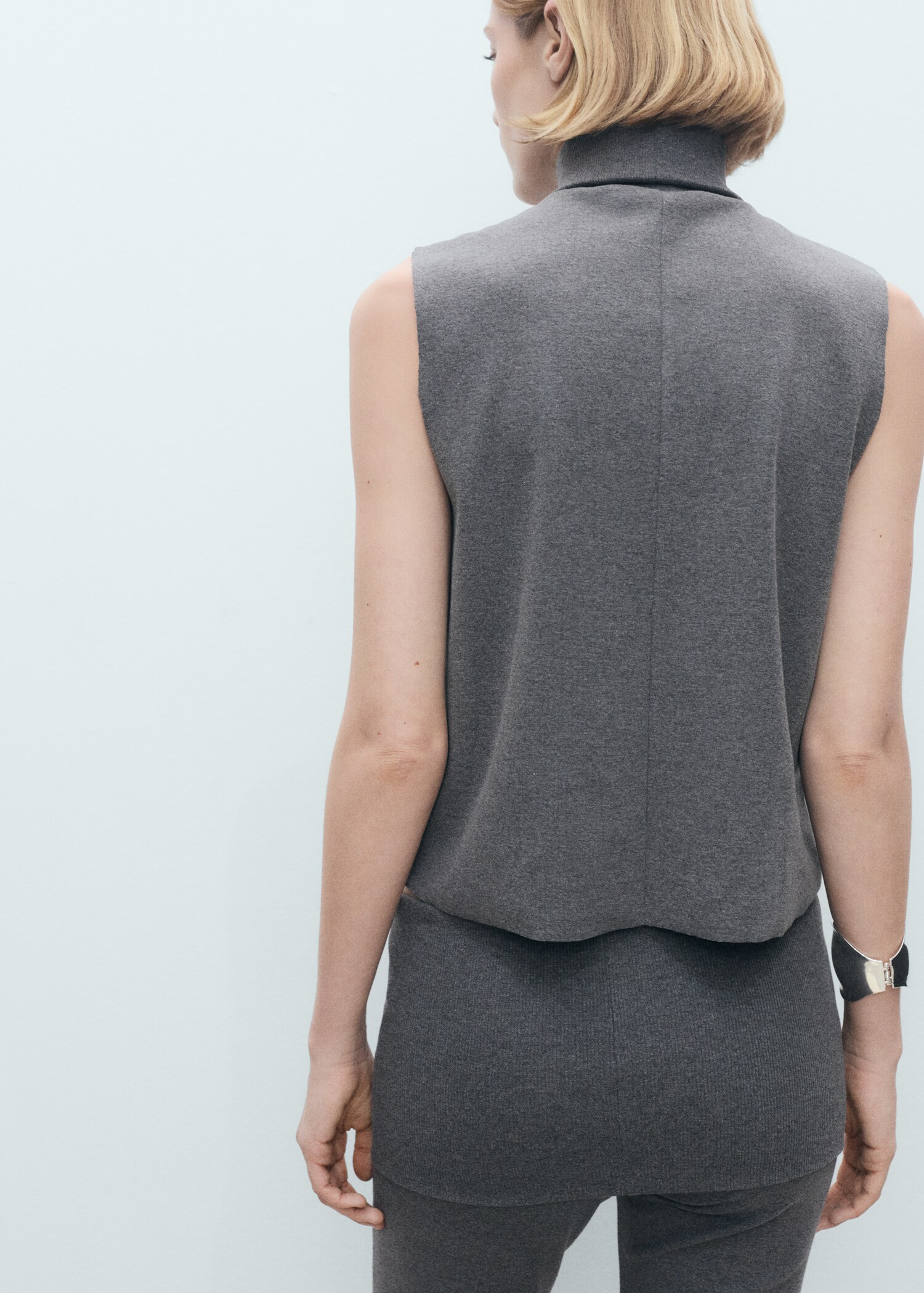 Ärmlös tröja polokrage - Artikelns baksida