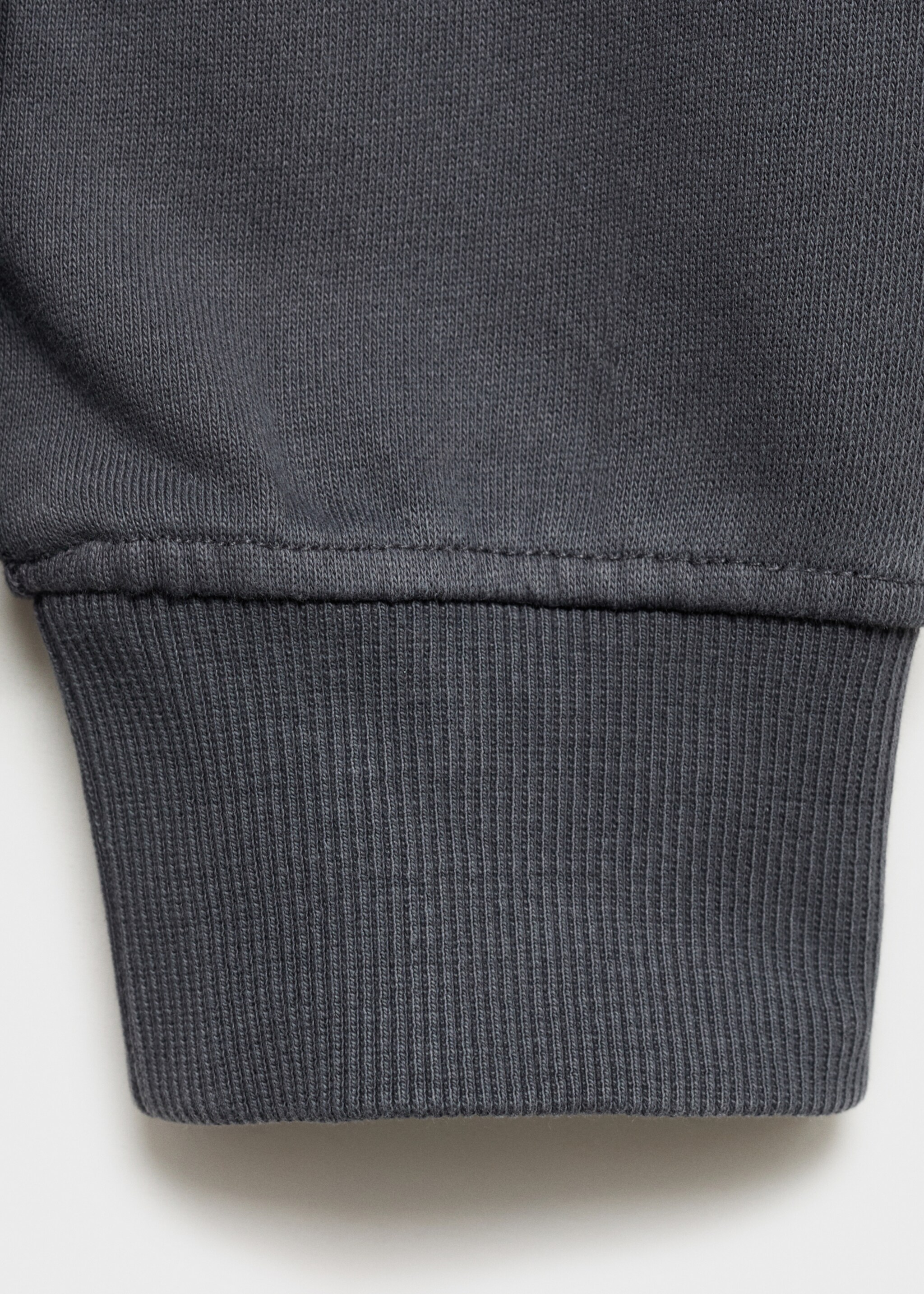 Dessuadora cangur missatge - Detall de l'article 0, Gris antracita. Ref: 87064093-00.