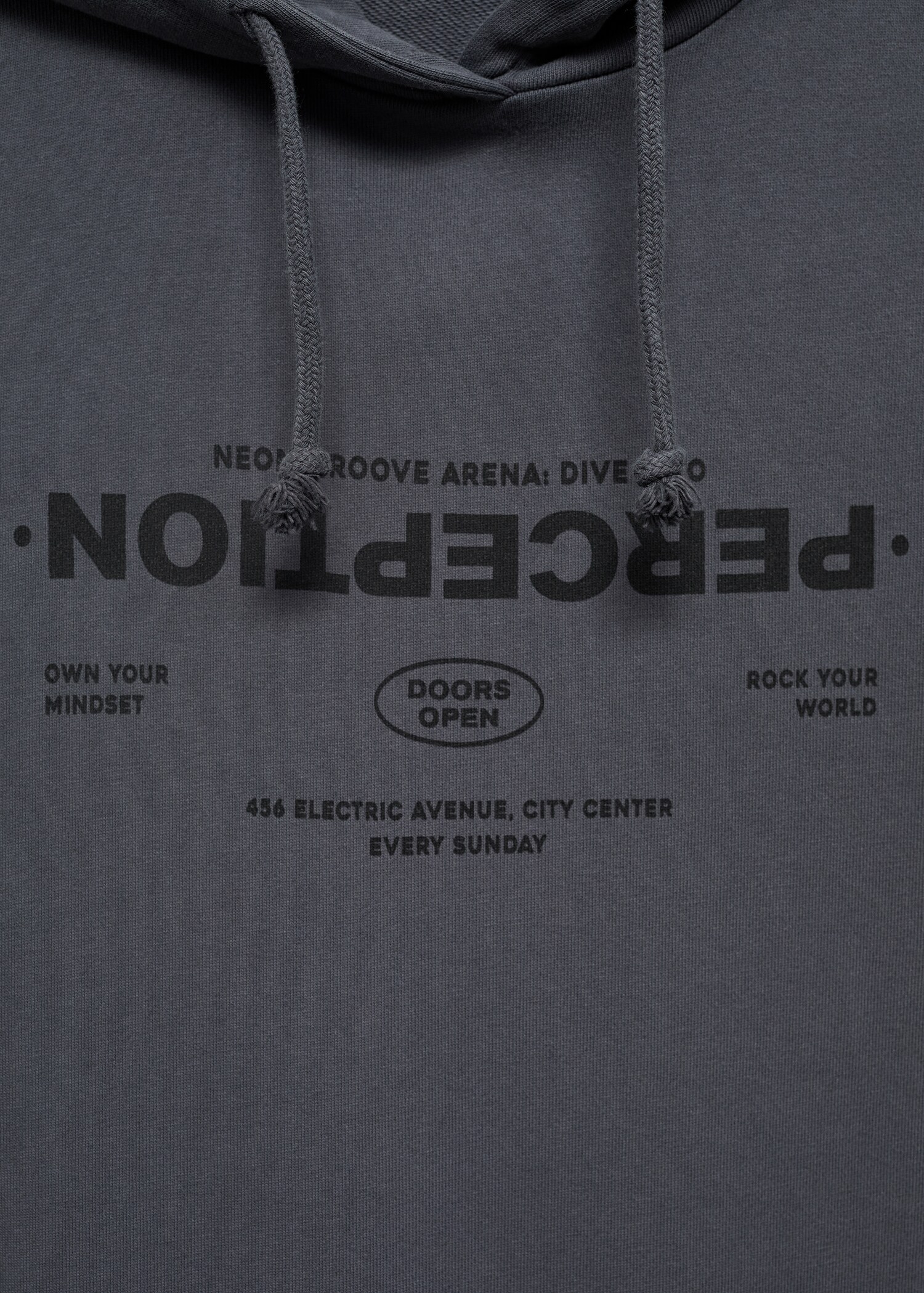 Dessuadora cangur missatge - Detall de l'article 8