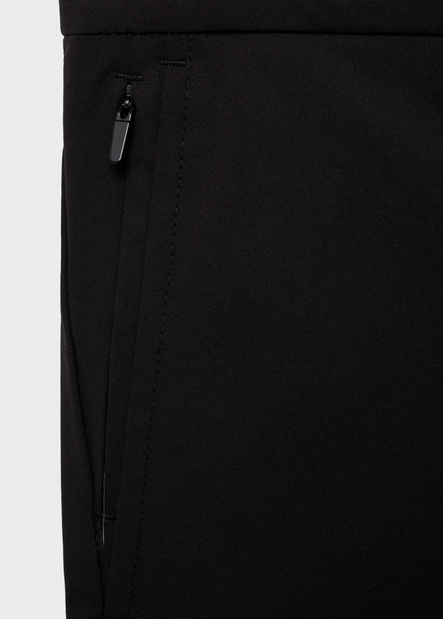 Slim Fit-Hose aus Comfort-Stretch-Gewebe mit Kordel - Detail des Artikels 0