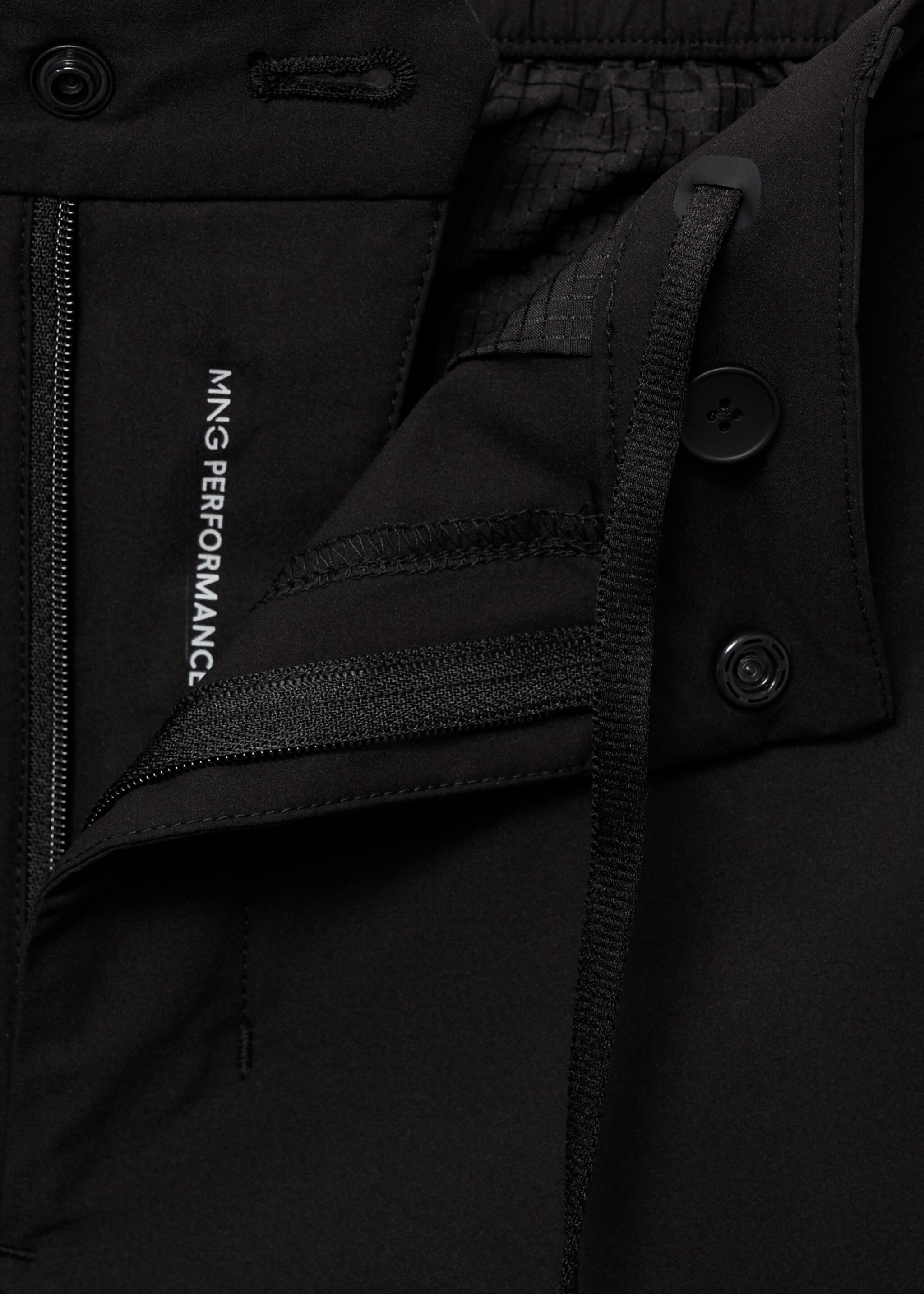 Slim Fit-Hose aus Comfort-Stretch-Gewebe mit Kordel - Detail des Artikels 8, Schwarz. Ref: 87064389-00.