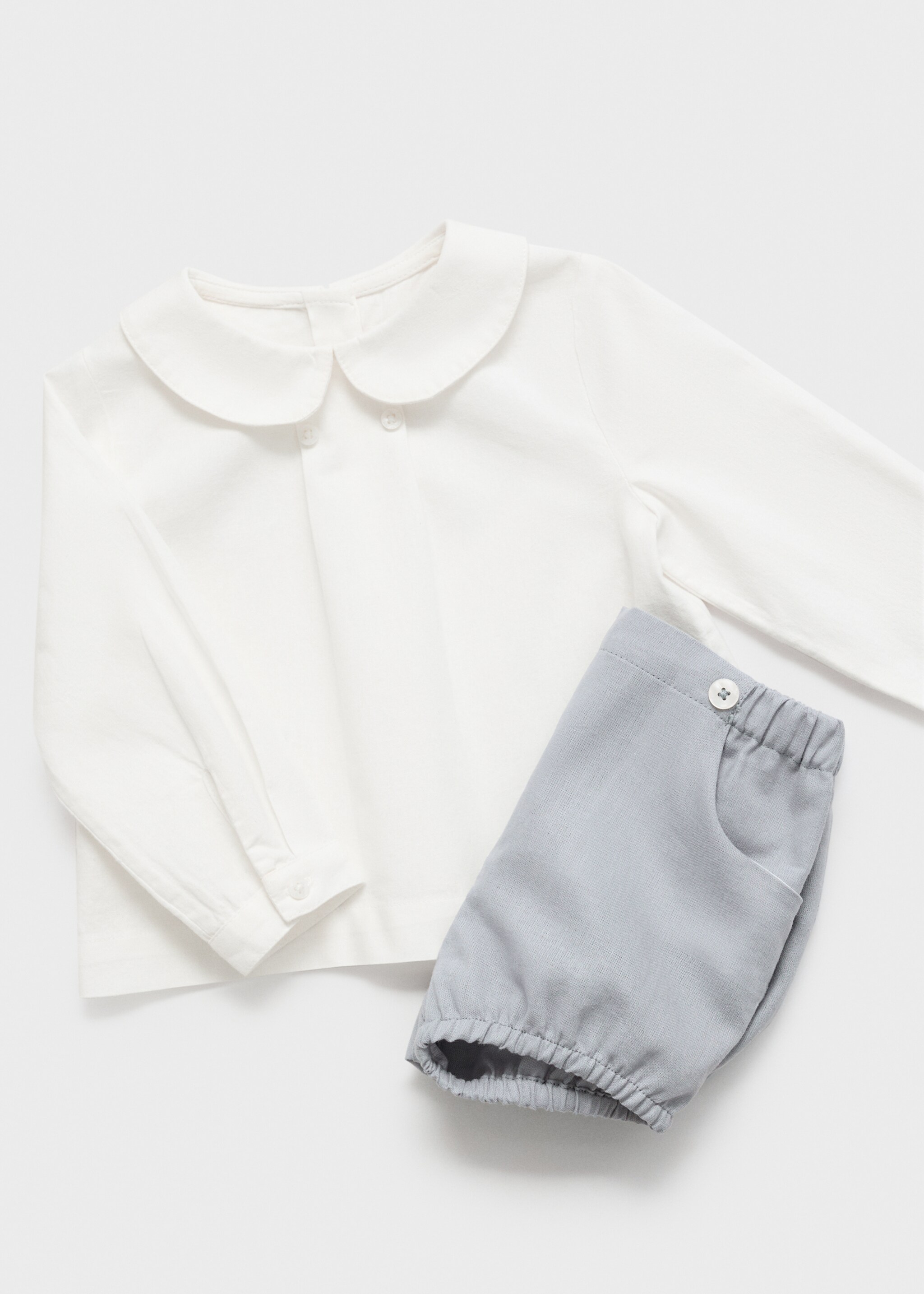 Bluse mit Babydoll-Kragen - Detail des Artikels 0, Cremeweiß. Ref: 87064400-00.