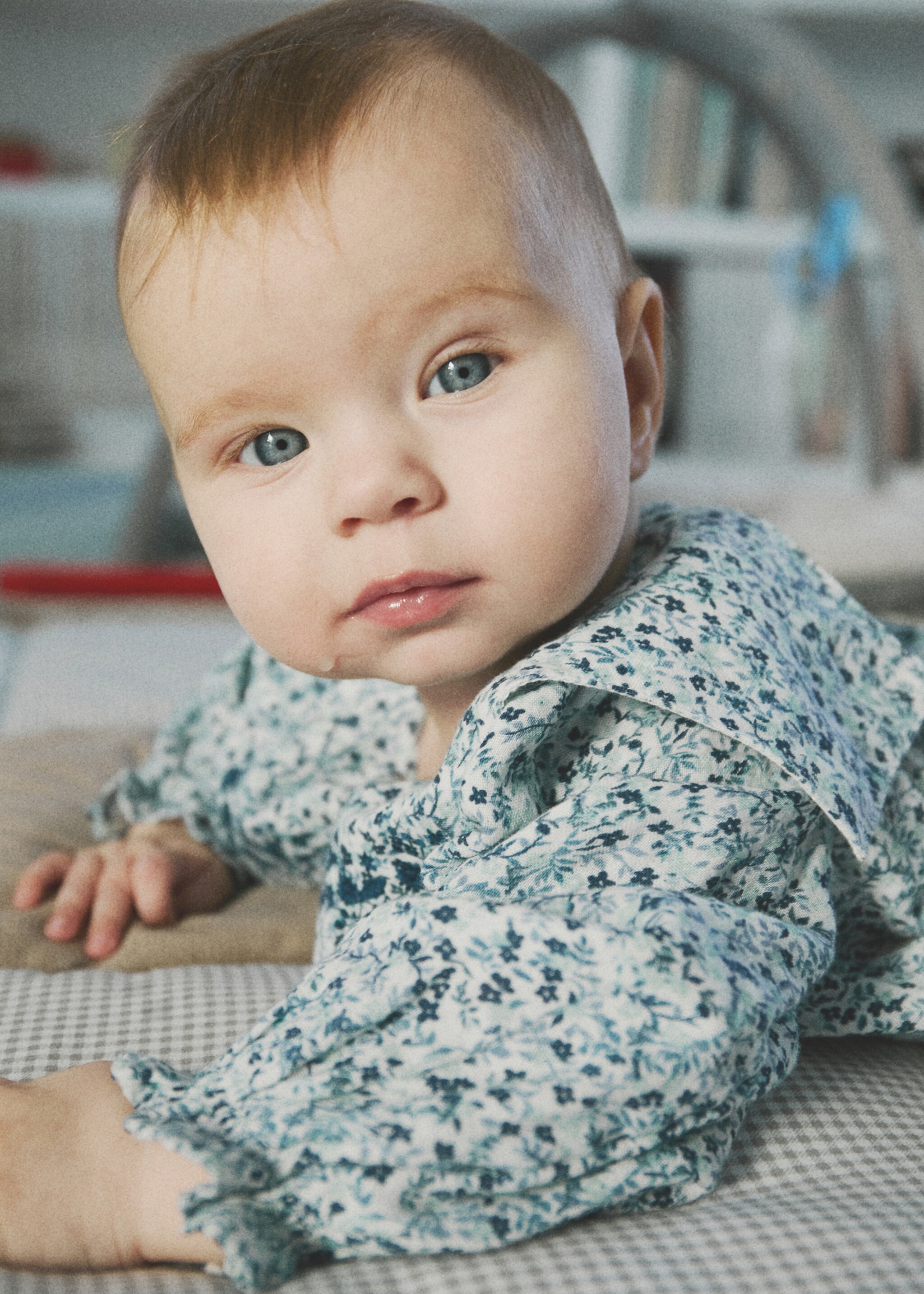 Mönstrad klänning och kortbyxa - Detaljer om artikeln 5, Blå. Ref: 87064401-00.