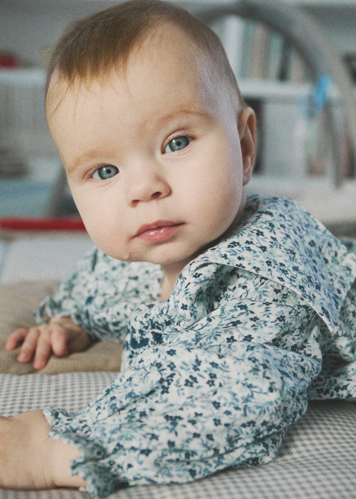 Mönstrad klänning och kortbyxa - Detaljer om artikeln 5