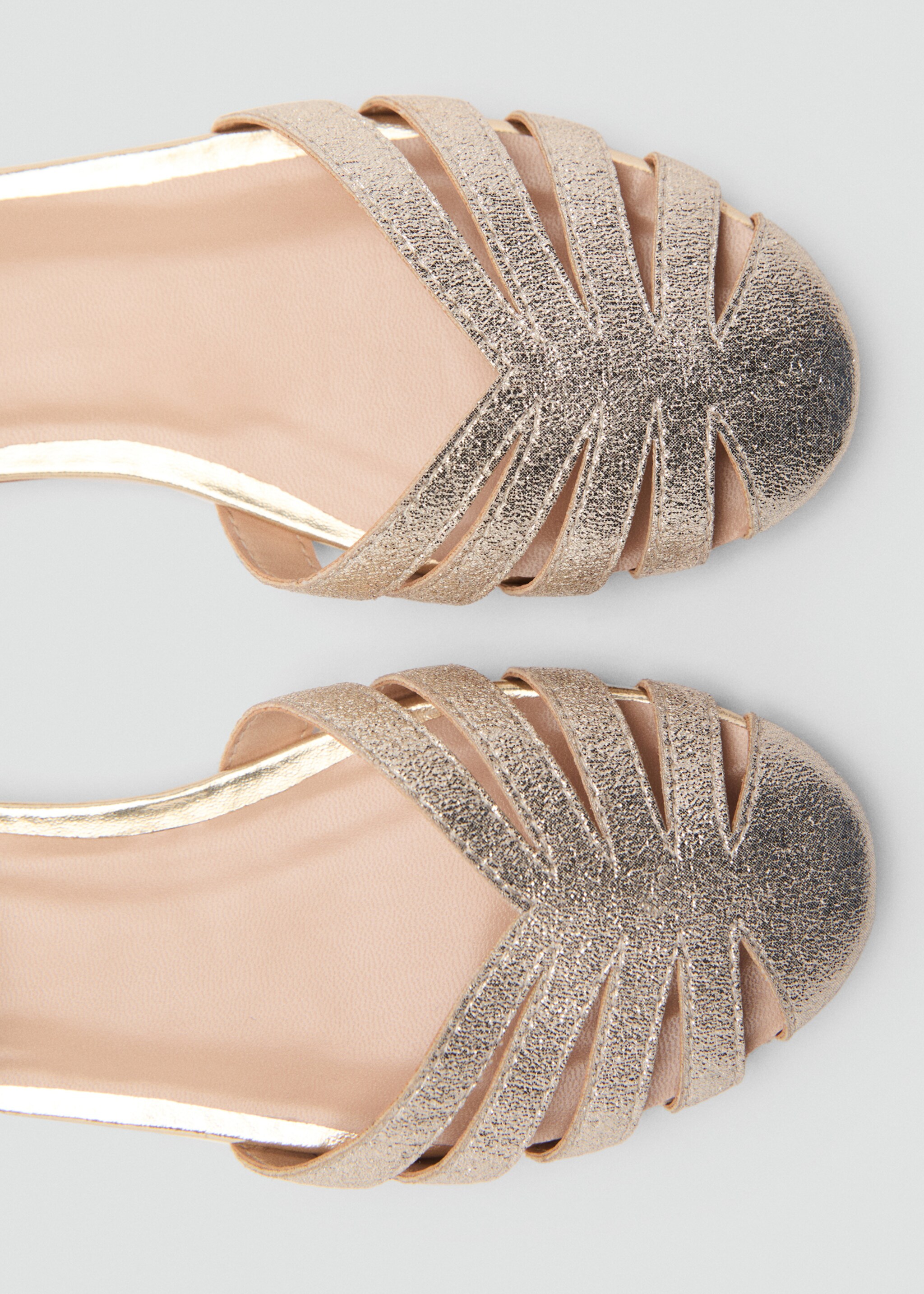 Strips sandals - Details of the article 3, Gold. Ref: 87064404-00.