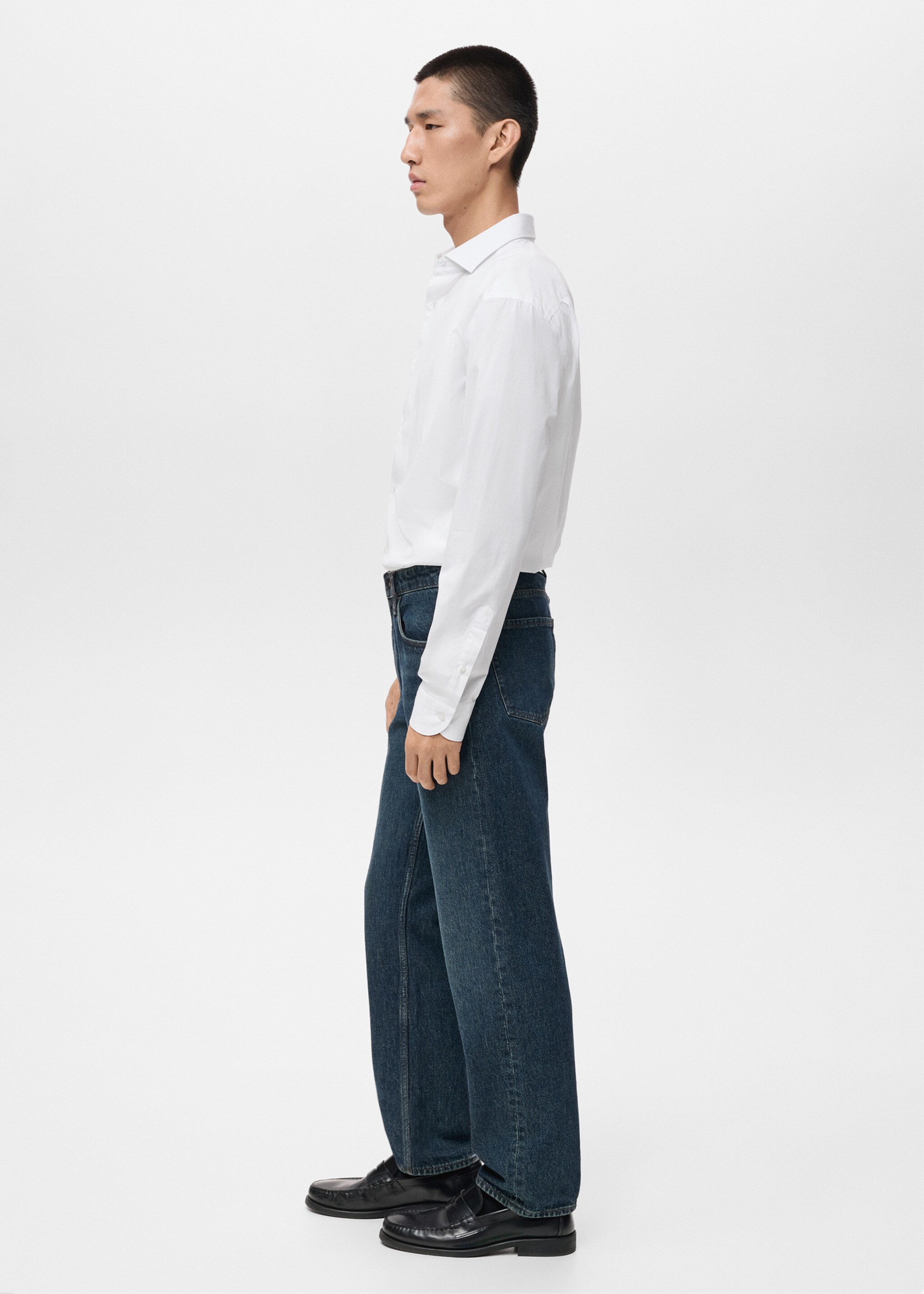 100% cotton regular-fit shirt - Details of the article 2, White. Ref: 87064407-00.