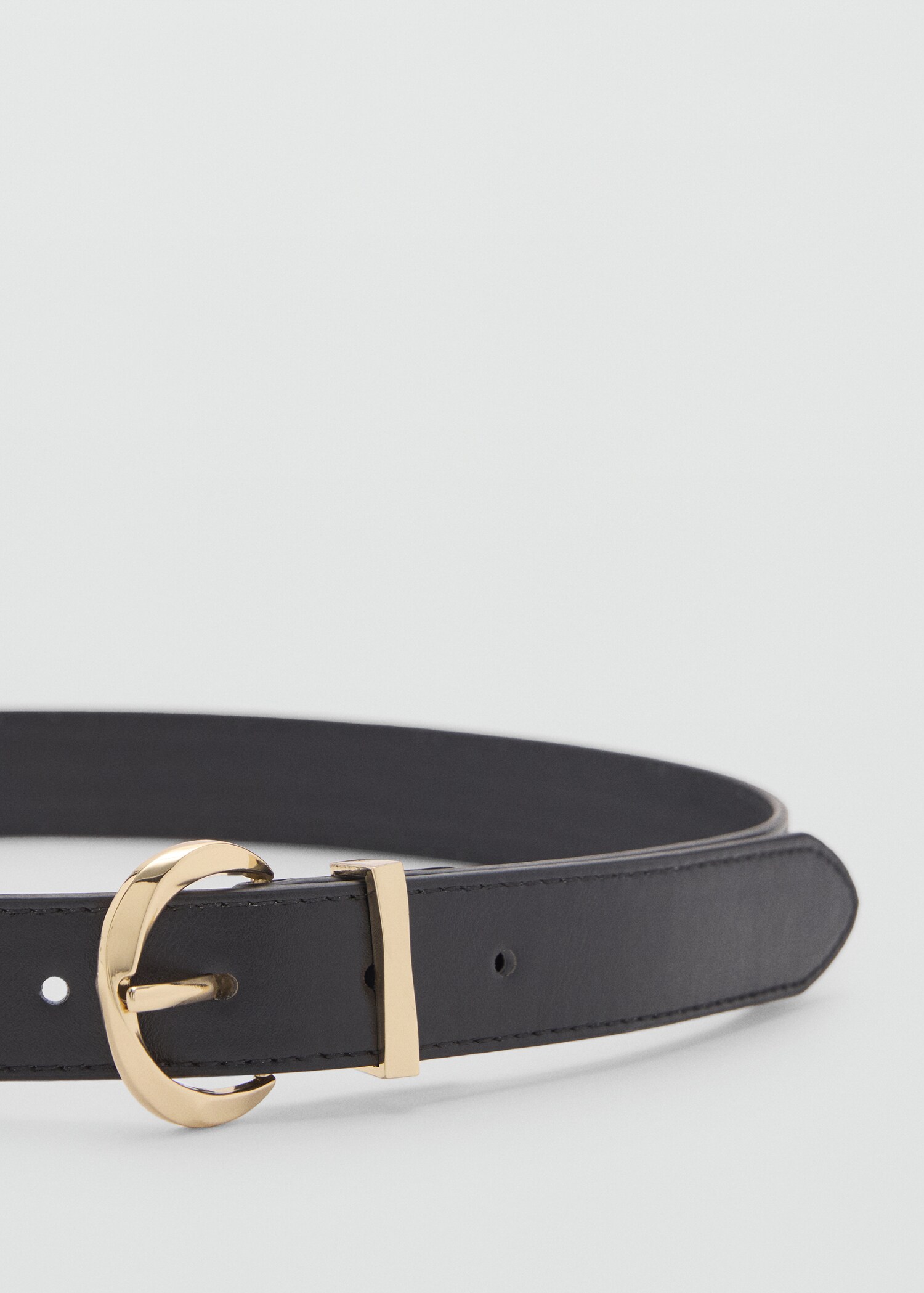 Ceinture boucle ovale - Plan moyen