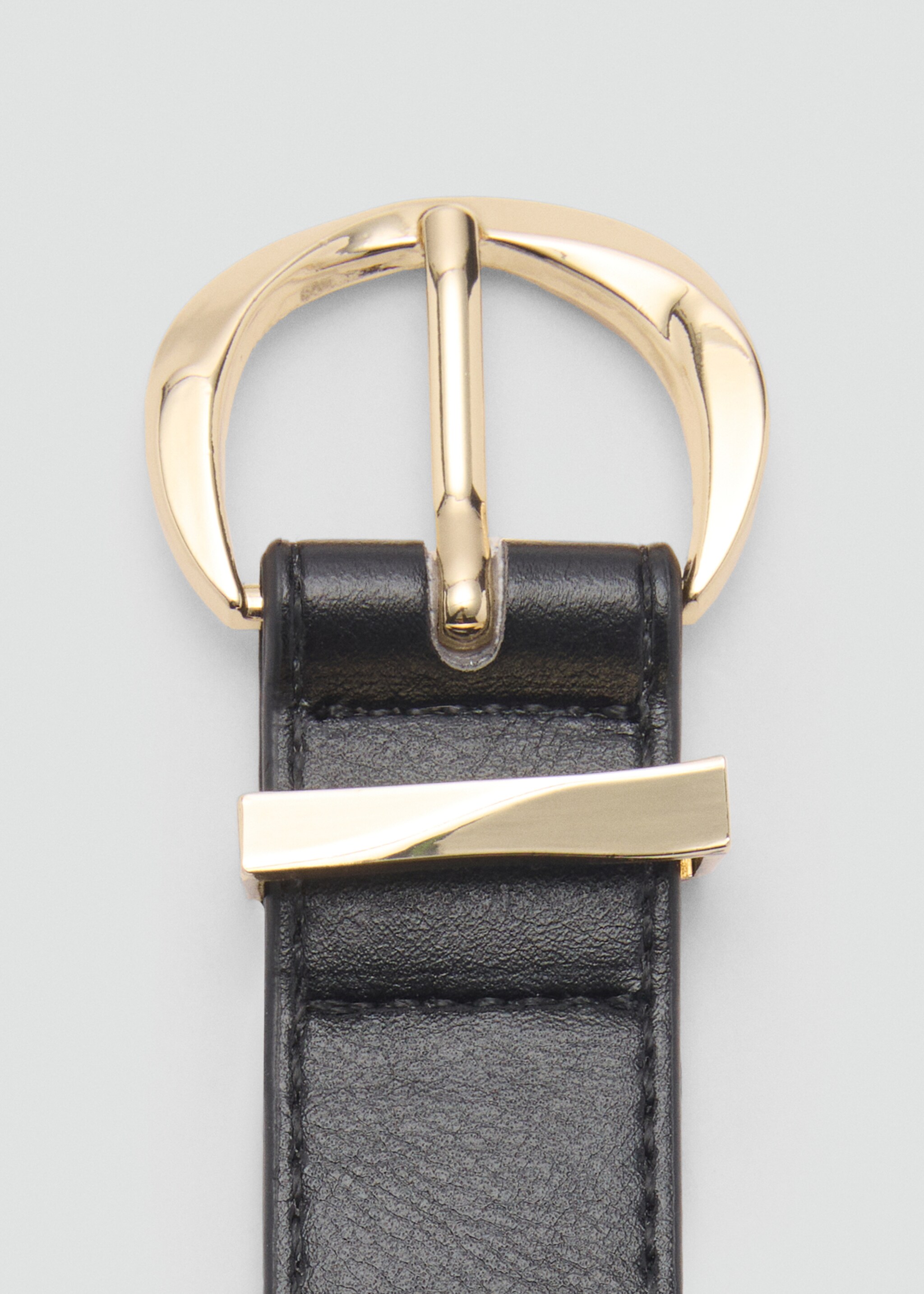 Cinto com fivela oval - Pormenor do artigo 1, Preto. Ref: 87064414-00.
